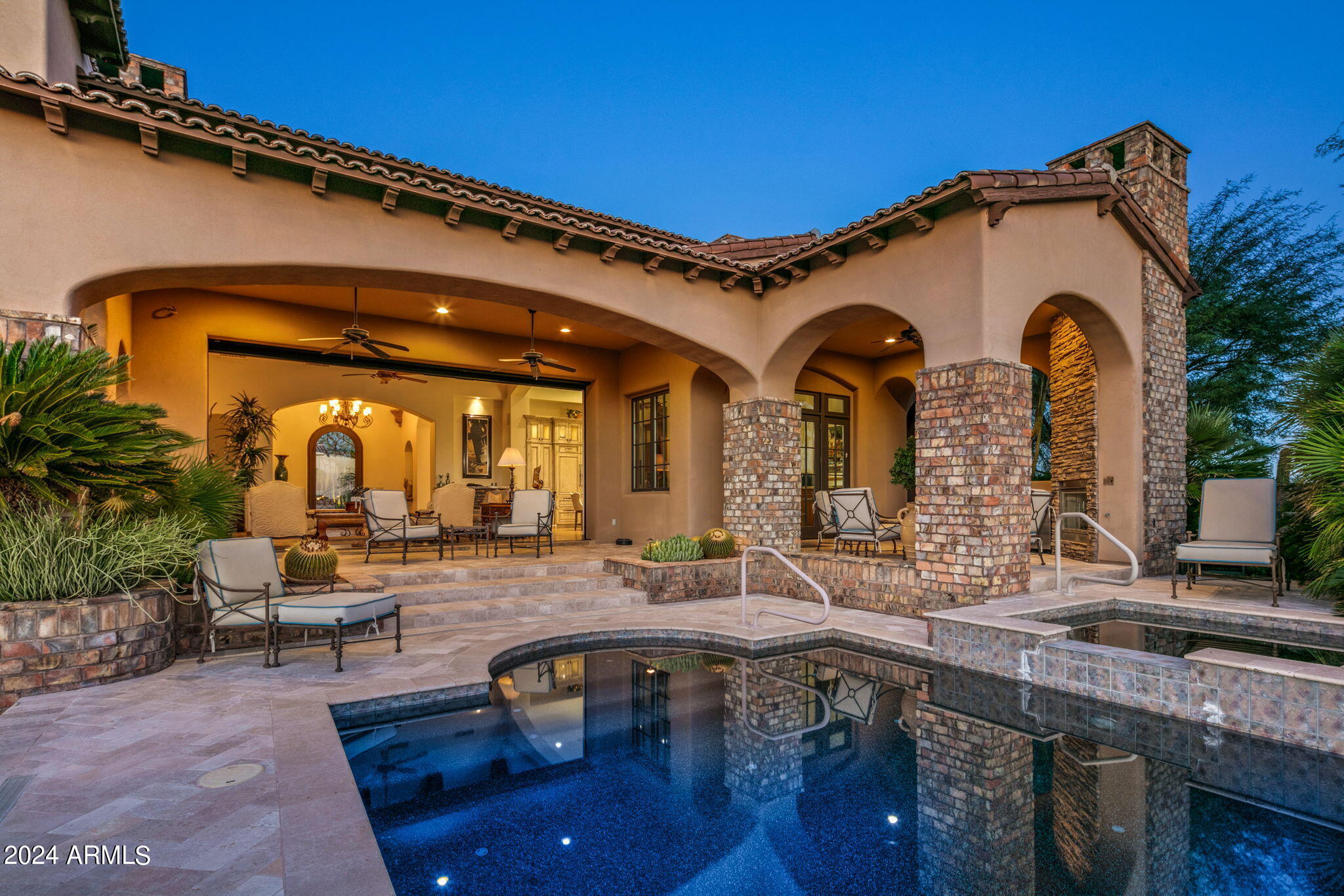 Mirabel Club - Residential