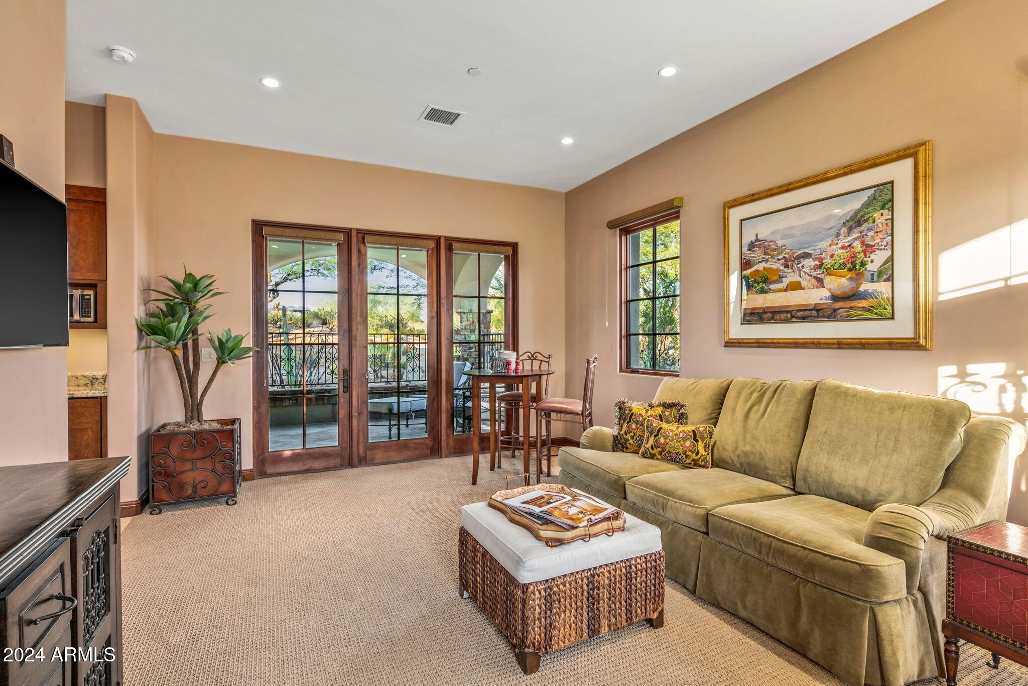 Mirabel Club - Residential