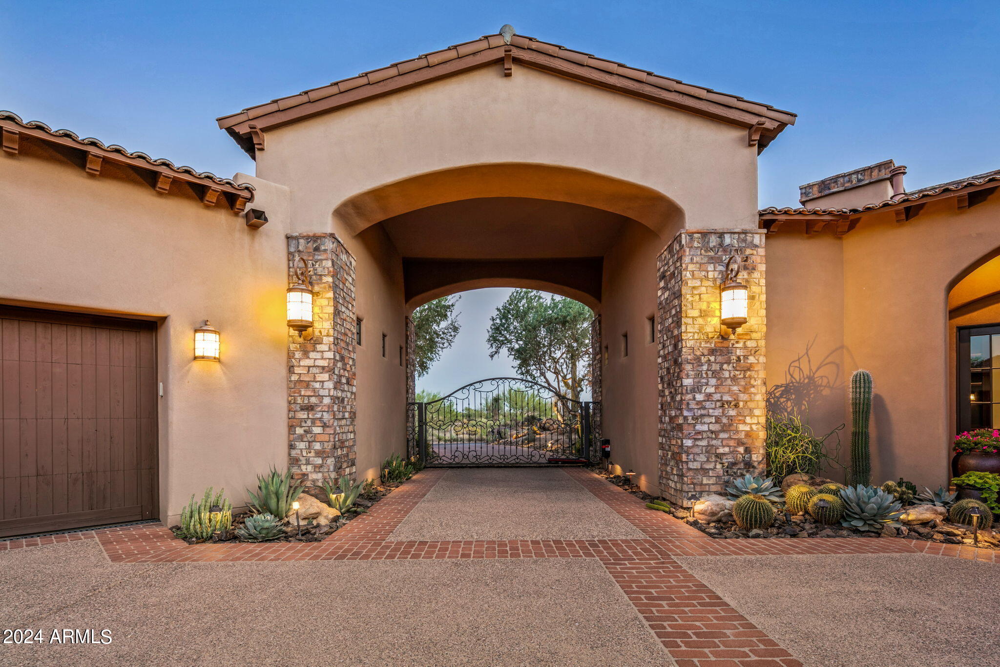Mirabel Club - Residential
