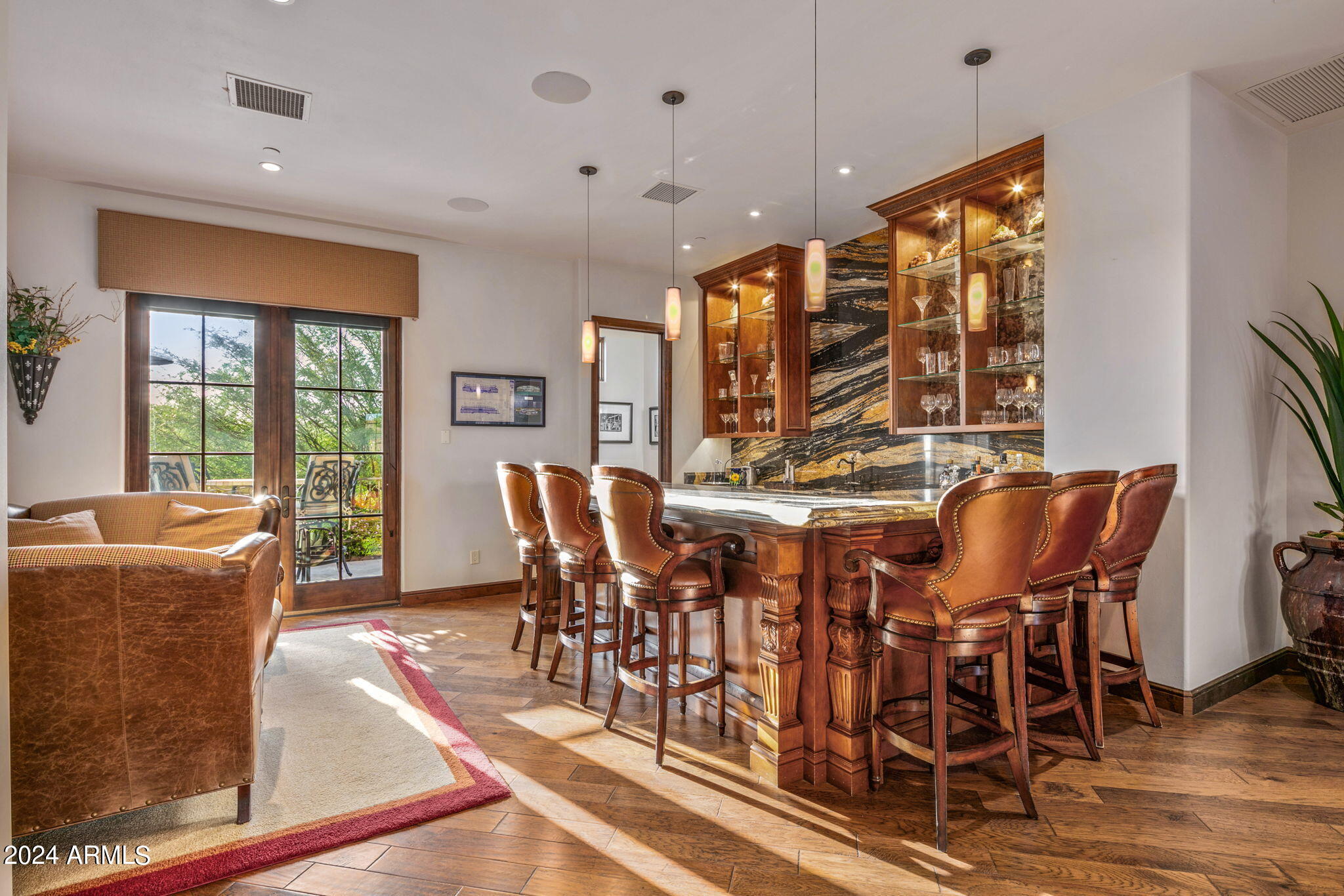 Mirabel Club - Residential