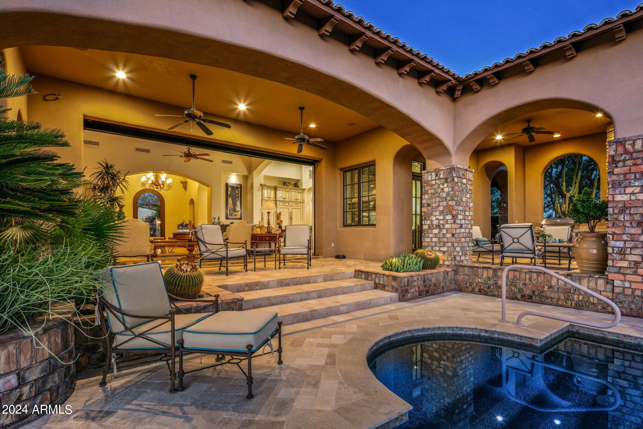Mirabel Club - Residential