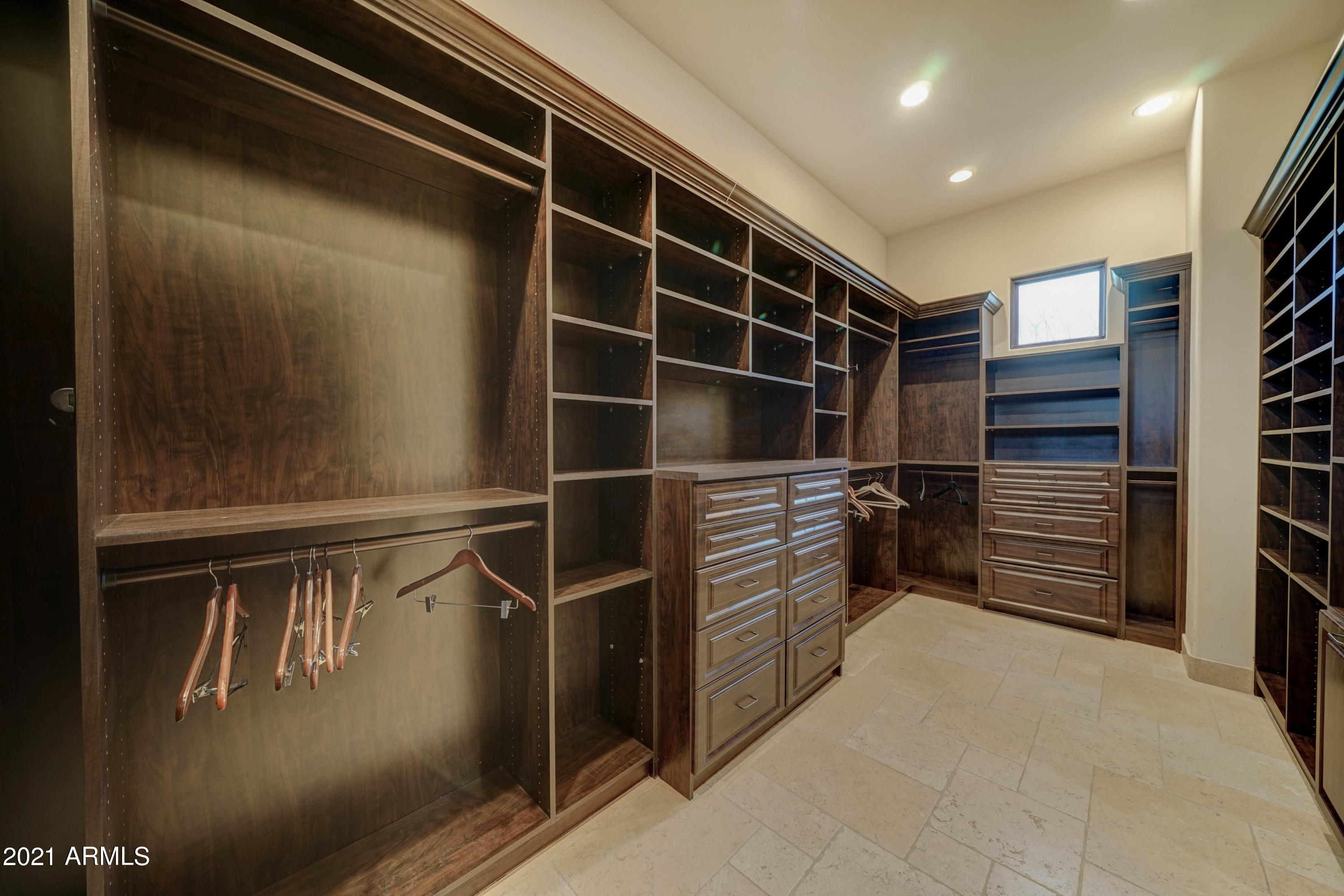 MOCKINGBIRD LANE ESTATES 4 - Residential