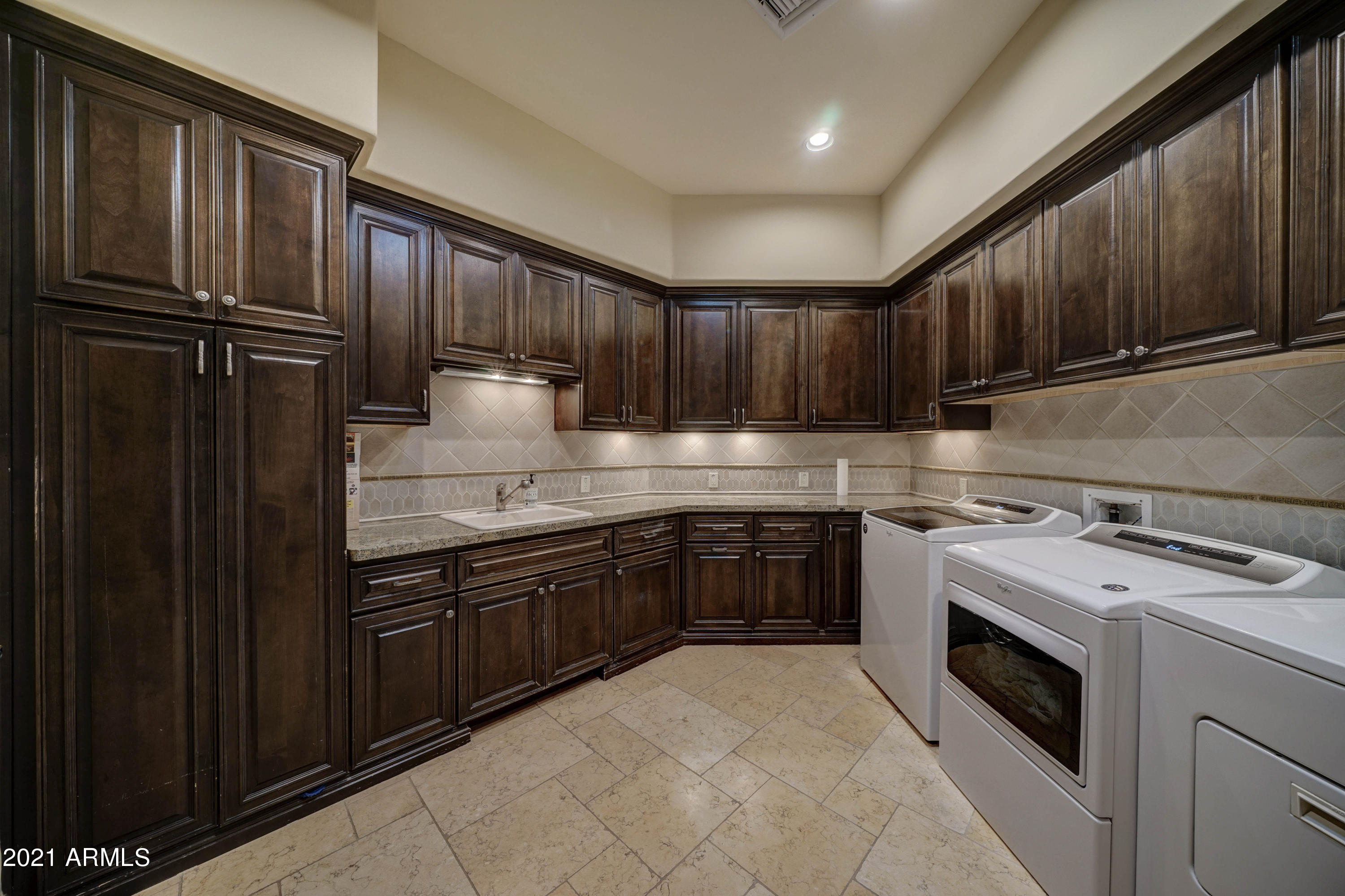 MOCKINGBIRD LANE ESTATES 4 - Residential