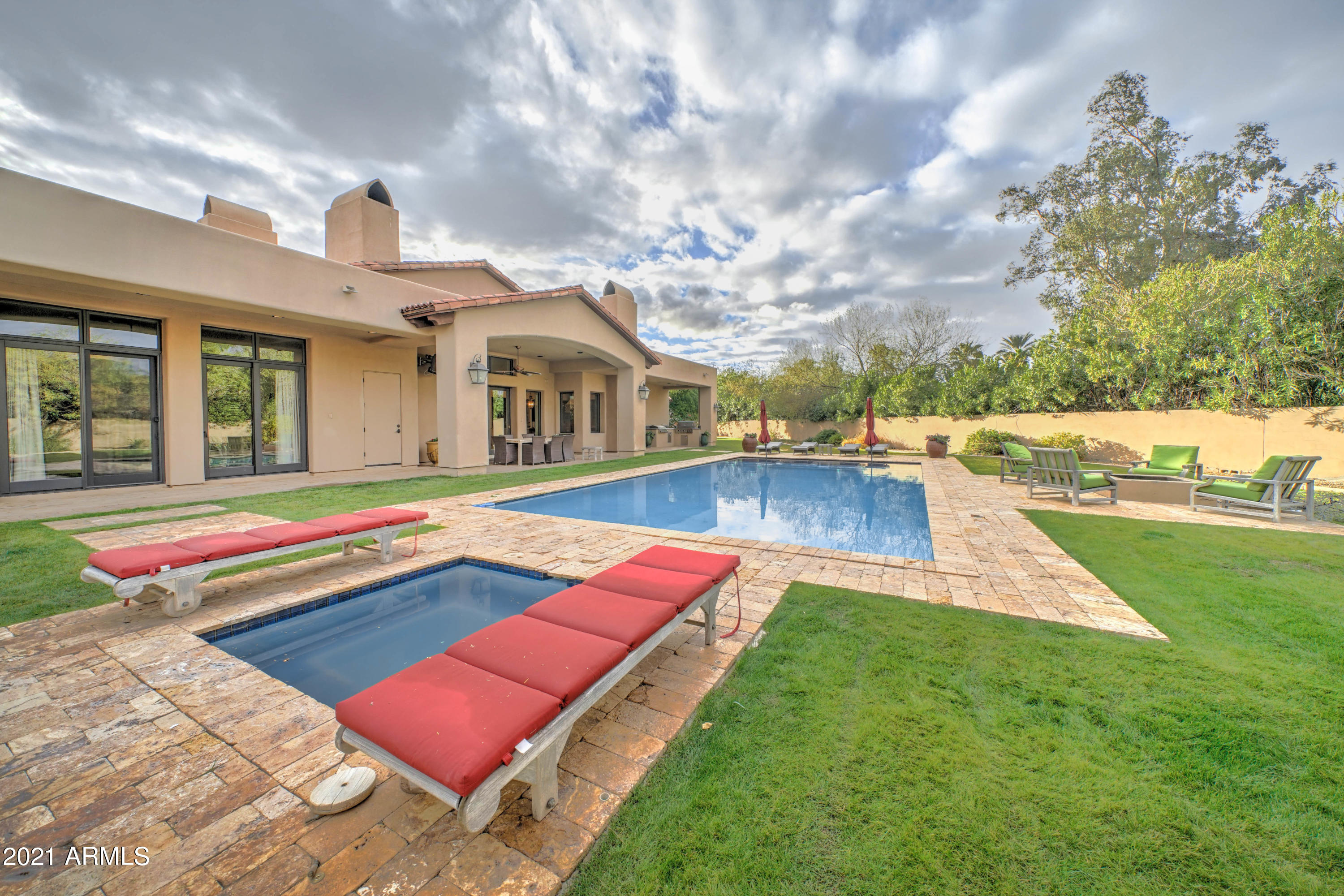 MOCKINGBIRD LANE ESTATES 4 - Residential