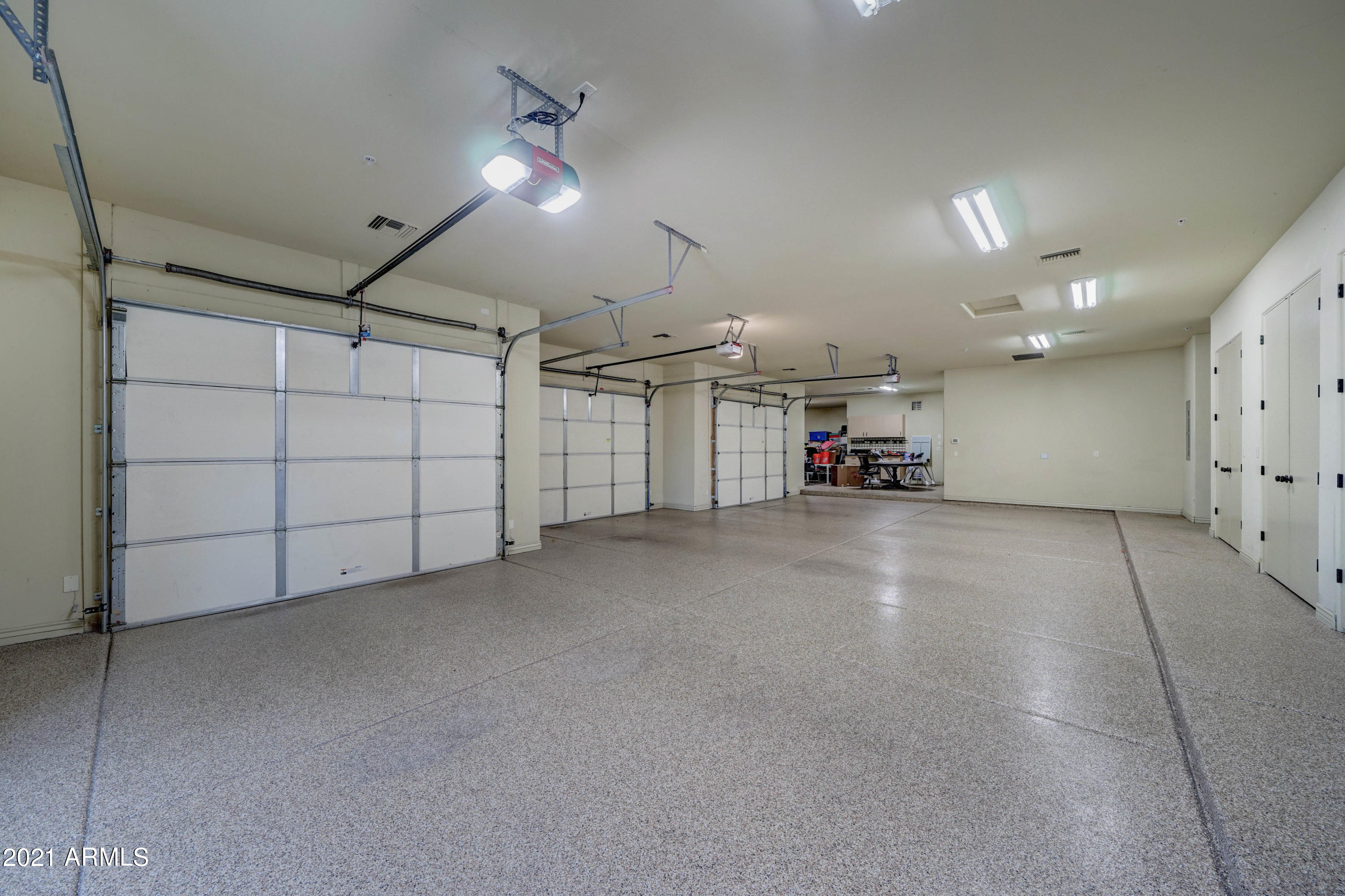 MOCKINGBIRD LANE ESTATES 4 - Residential
