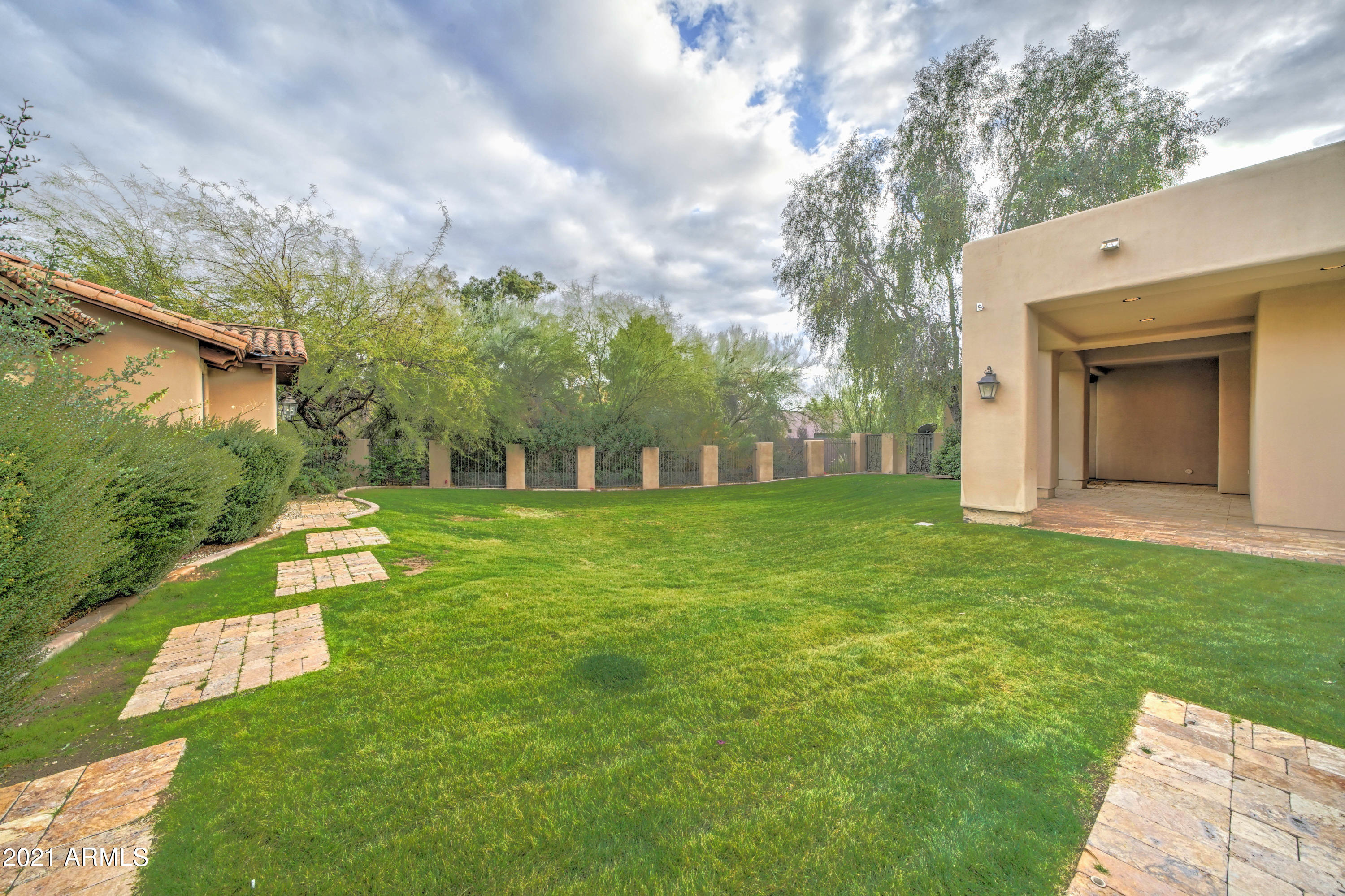 MOCKINGBIRD LANE ESTATES 4 - Residential