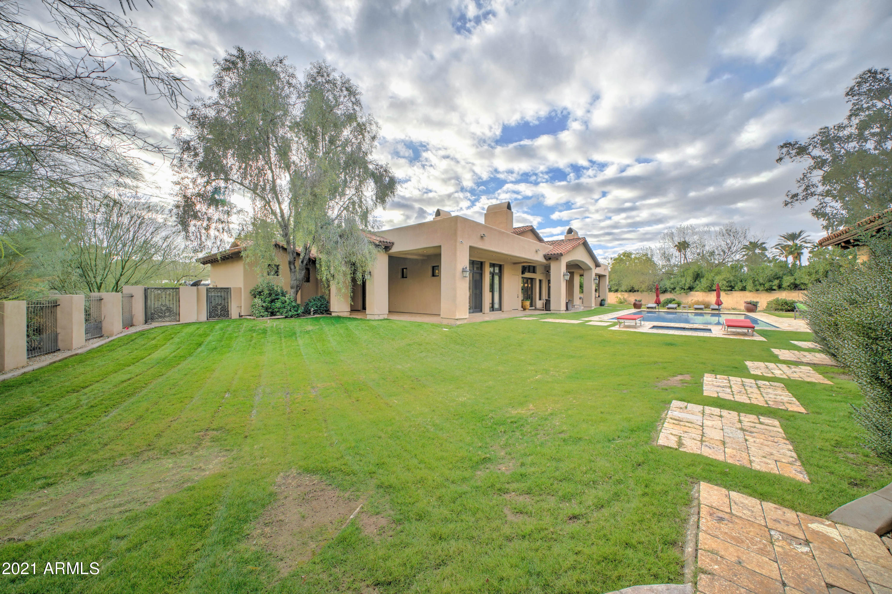 MOCKINGBIRD LANE ESTATES 4 - Residential