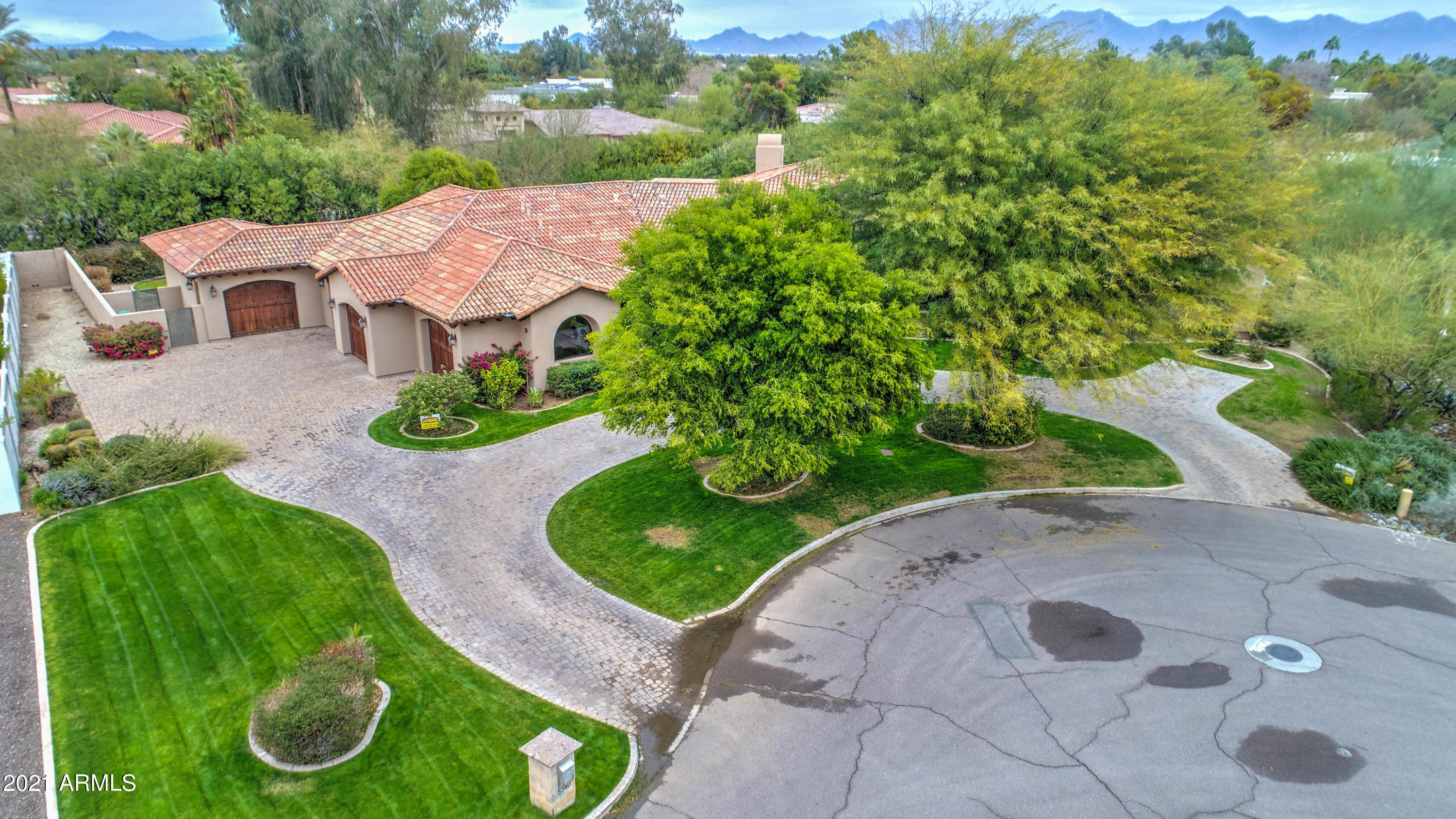 MOCKINGBIRD LANE ESTATES 4 - Residential