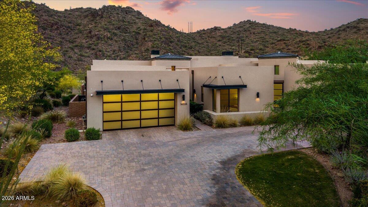 ADERO CANYON - Residential