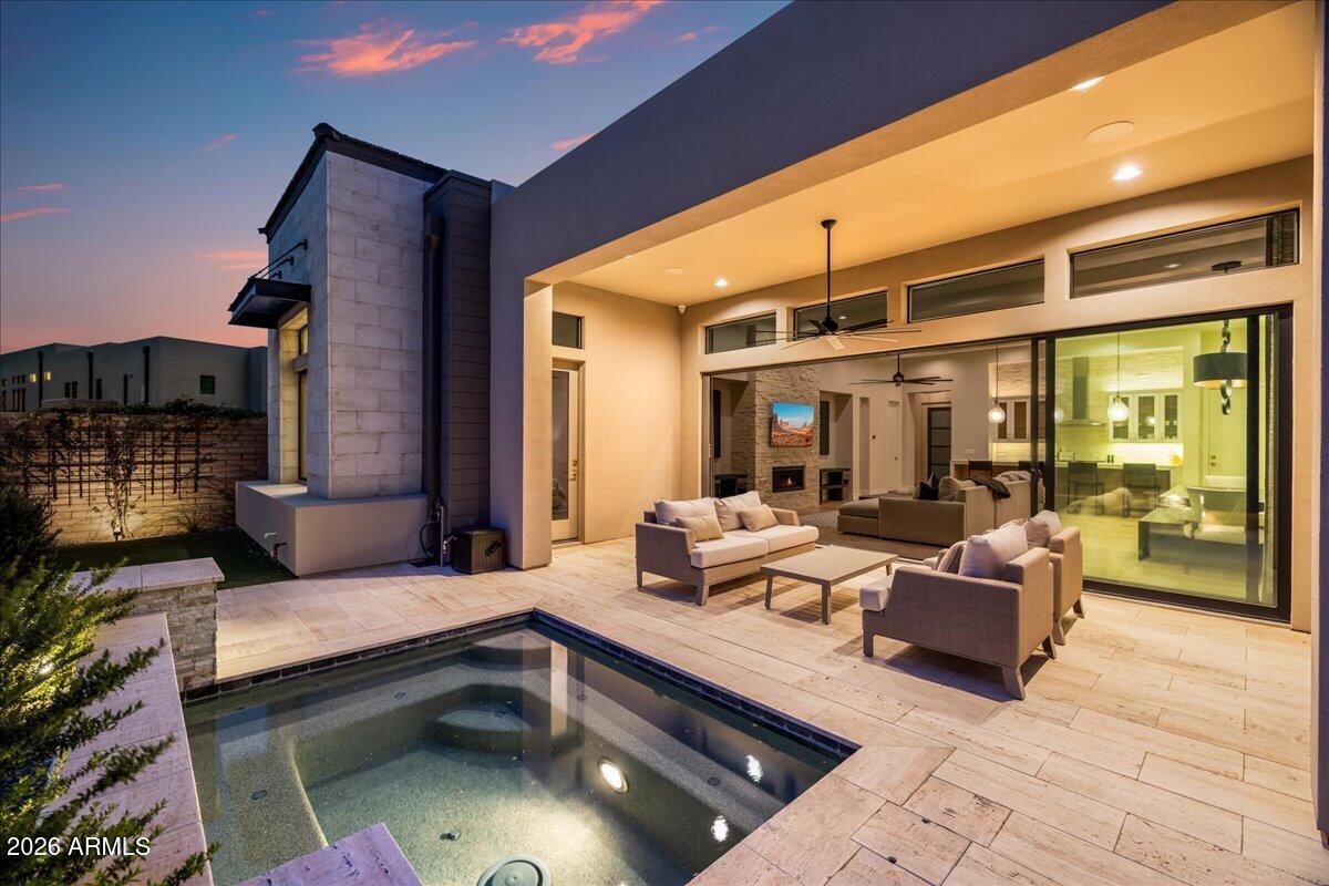 ADERO CANYON - Residential