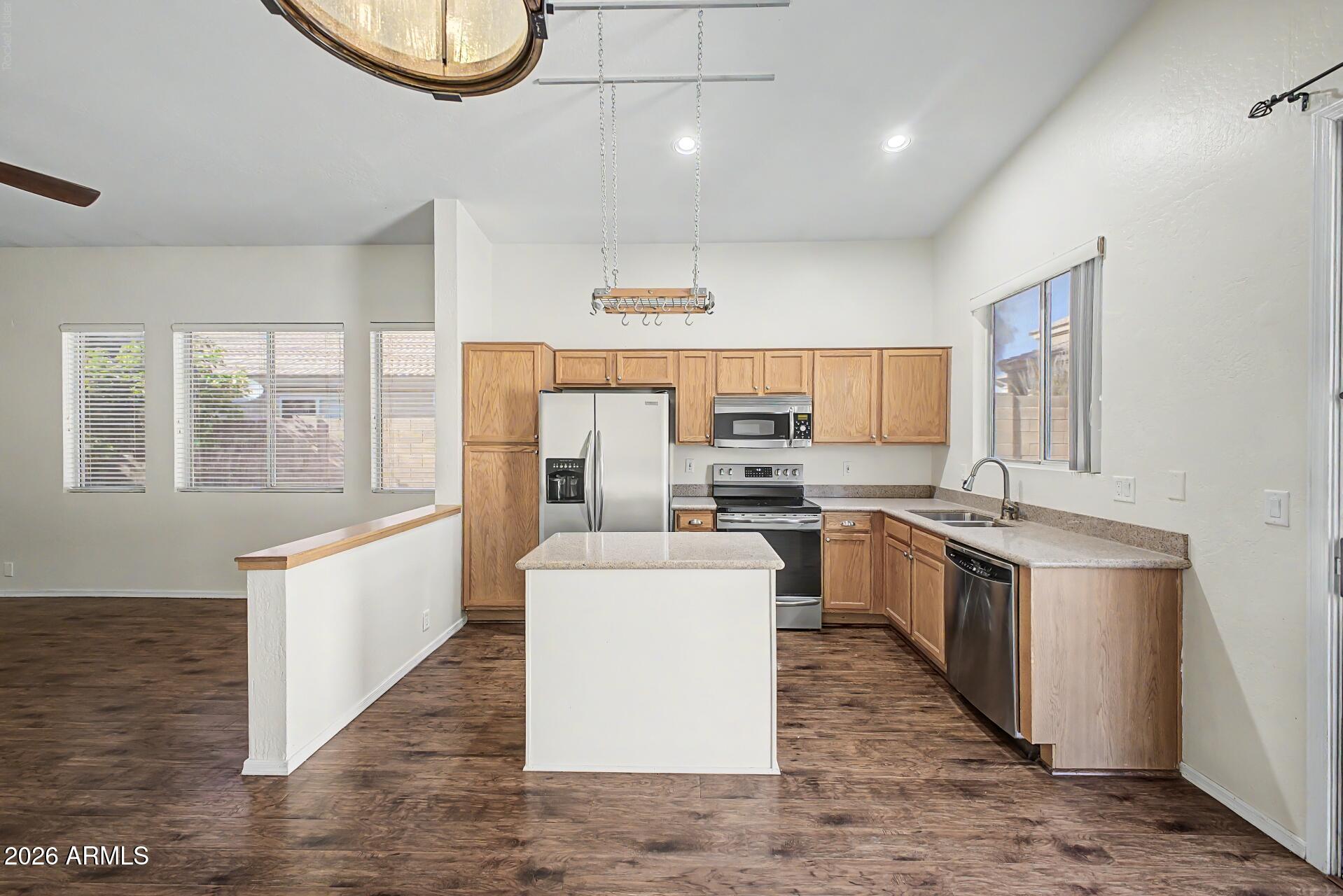 PARCEL 15/16 AT TATUM RANCH - Residential