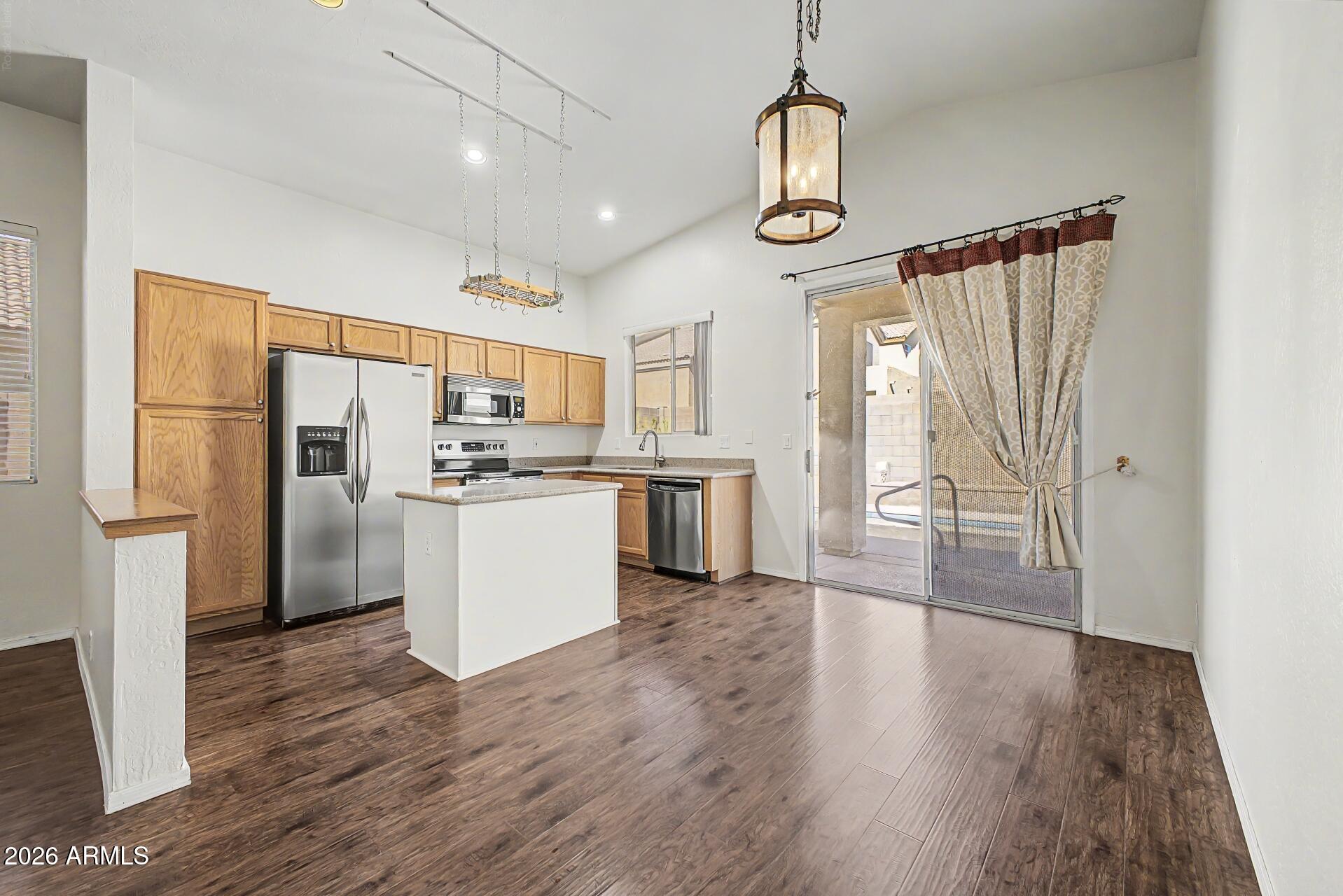 PARCEL 15/16 AT TATUM RANCH - Residential