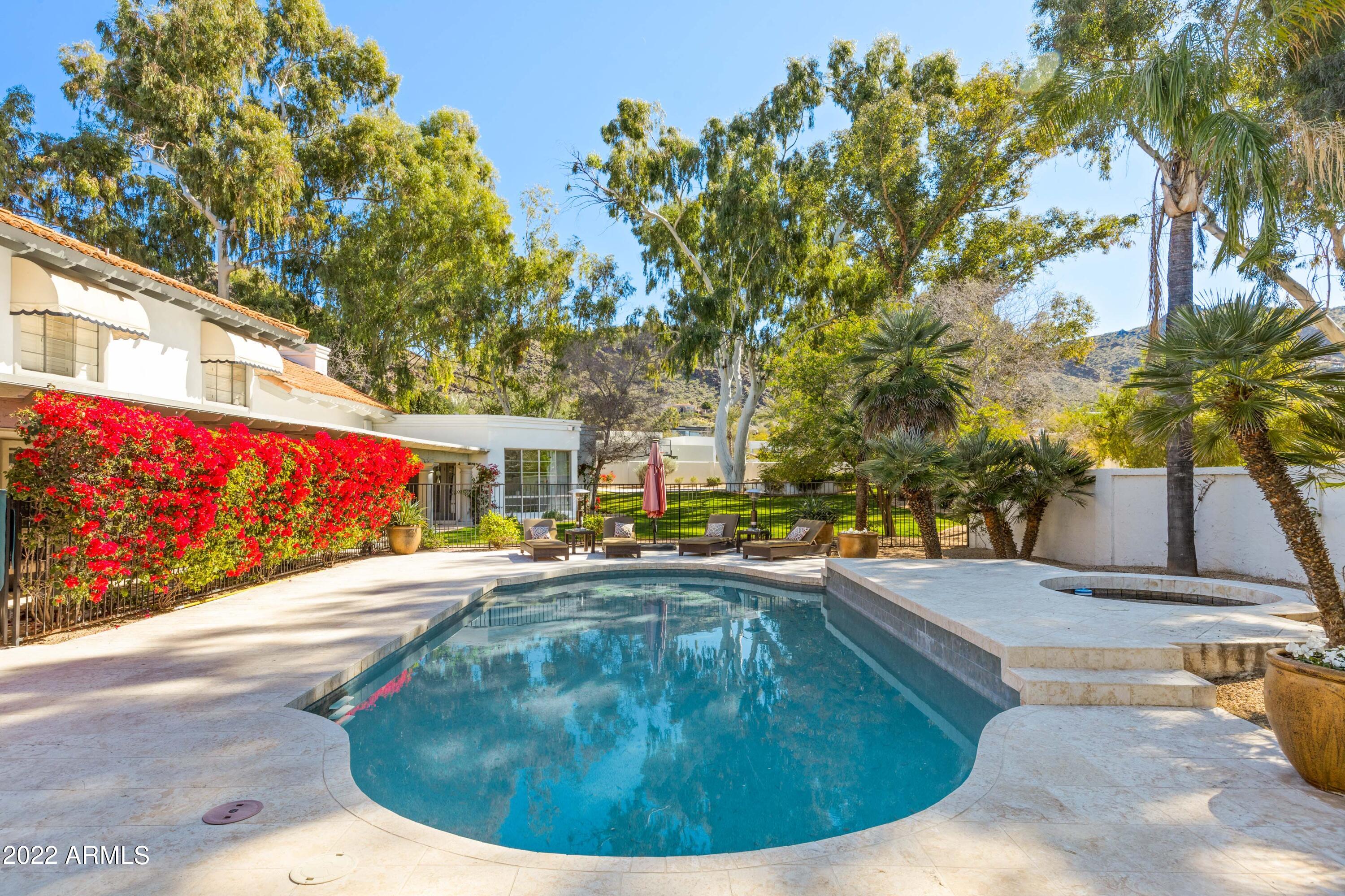 VISTA RICA - Residential