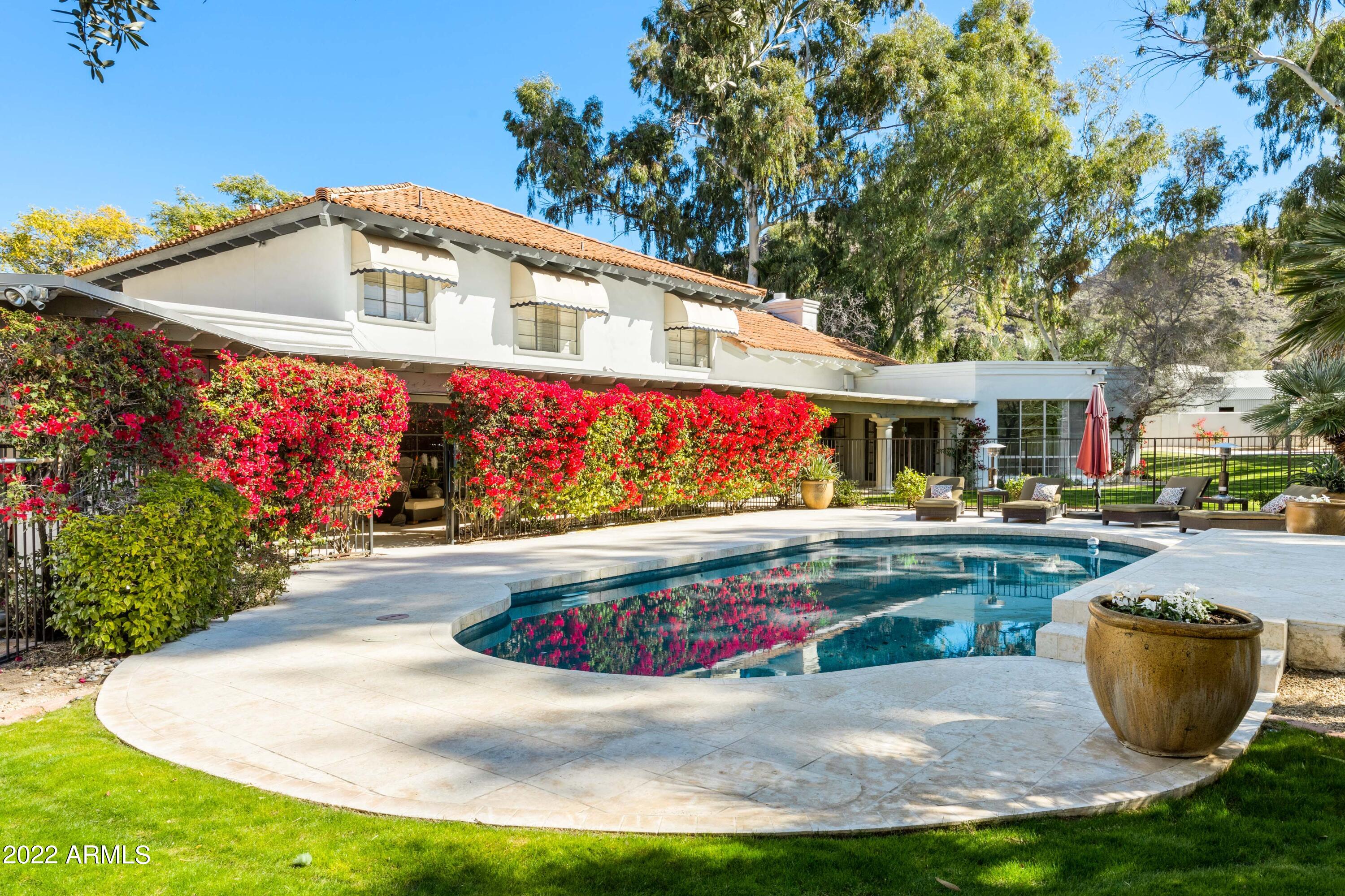 VISTA RICA - Residential