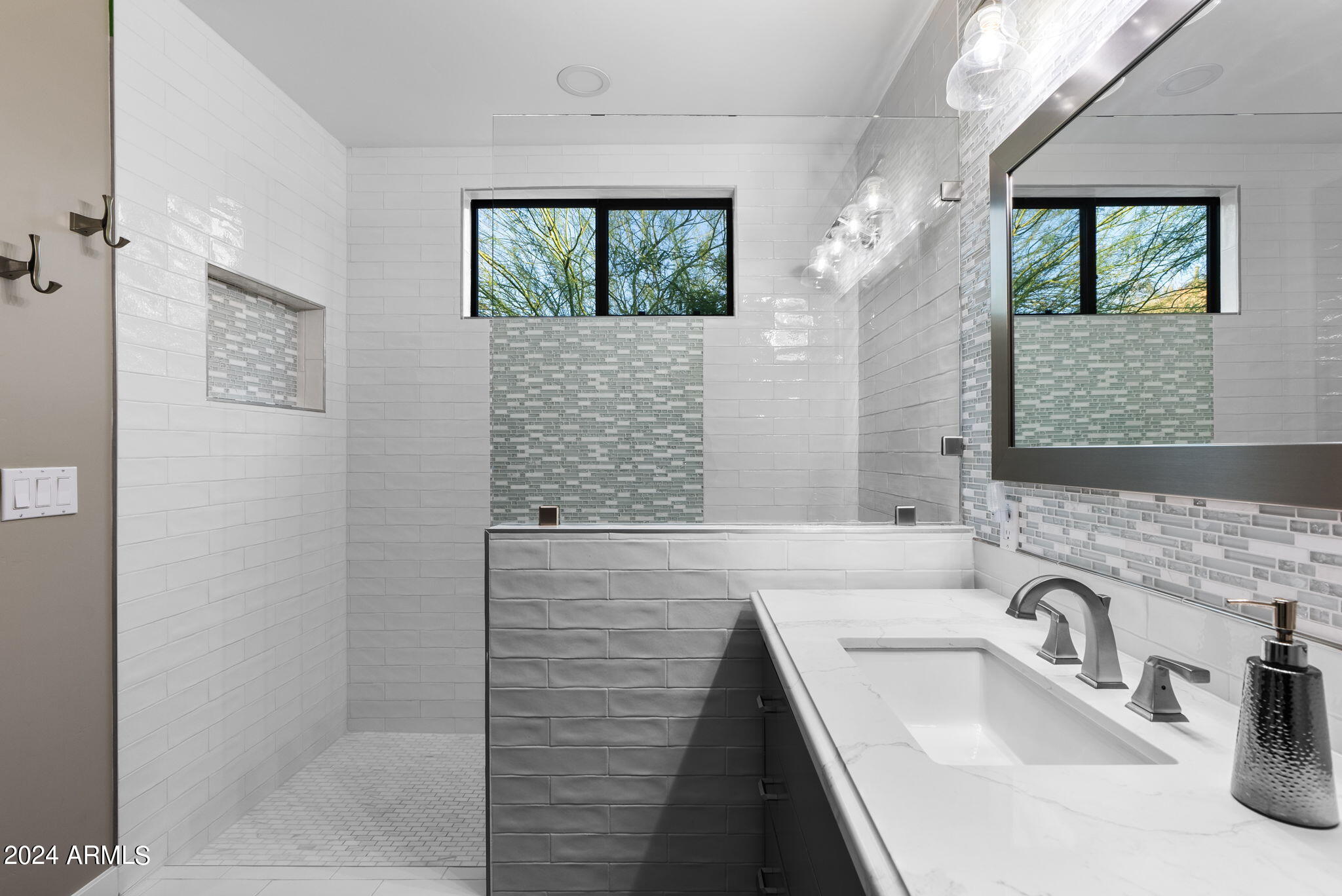 GRANITE MOUNTAIN AT LAS SENDAS - Residential