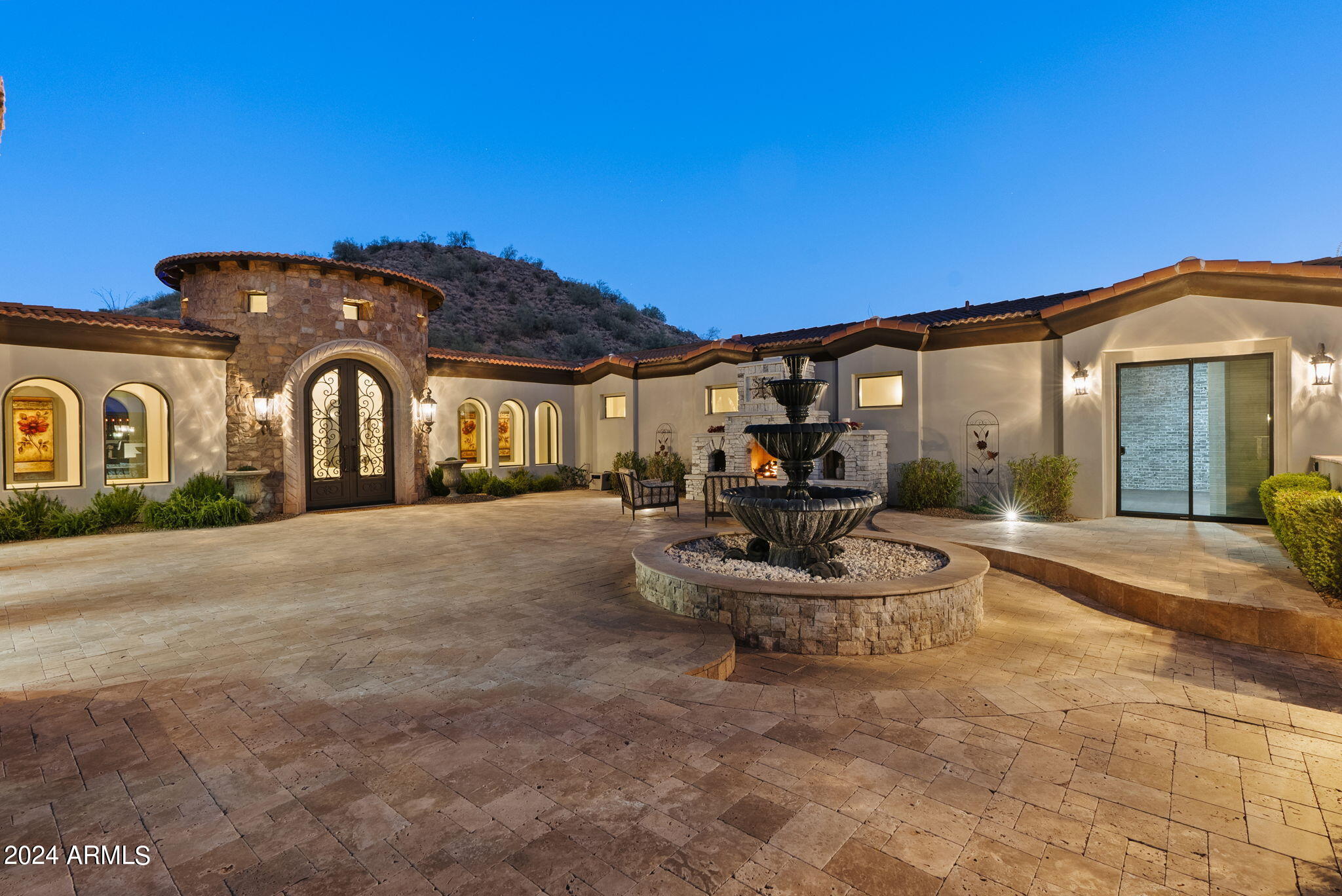 GRANITE MOUNTAIN AT LAS SENDAS - Residential