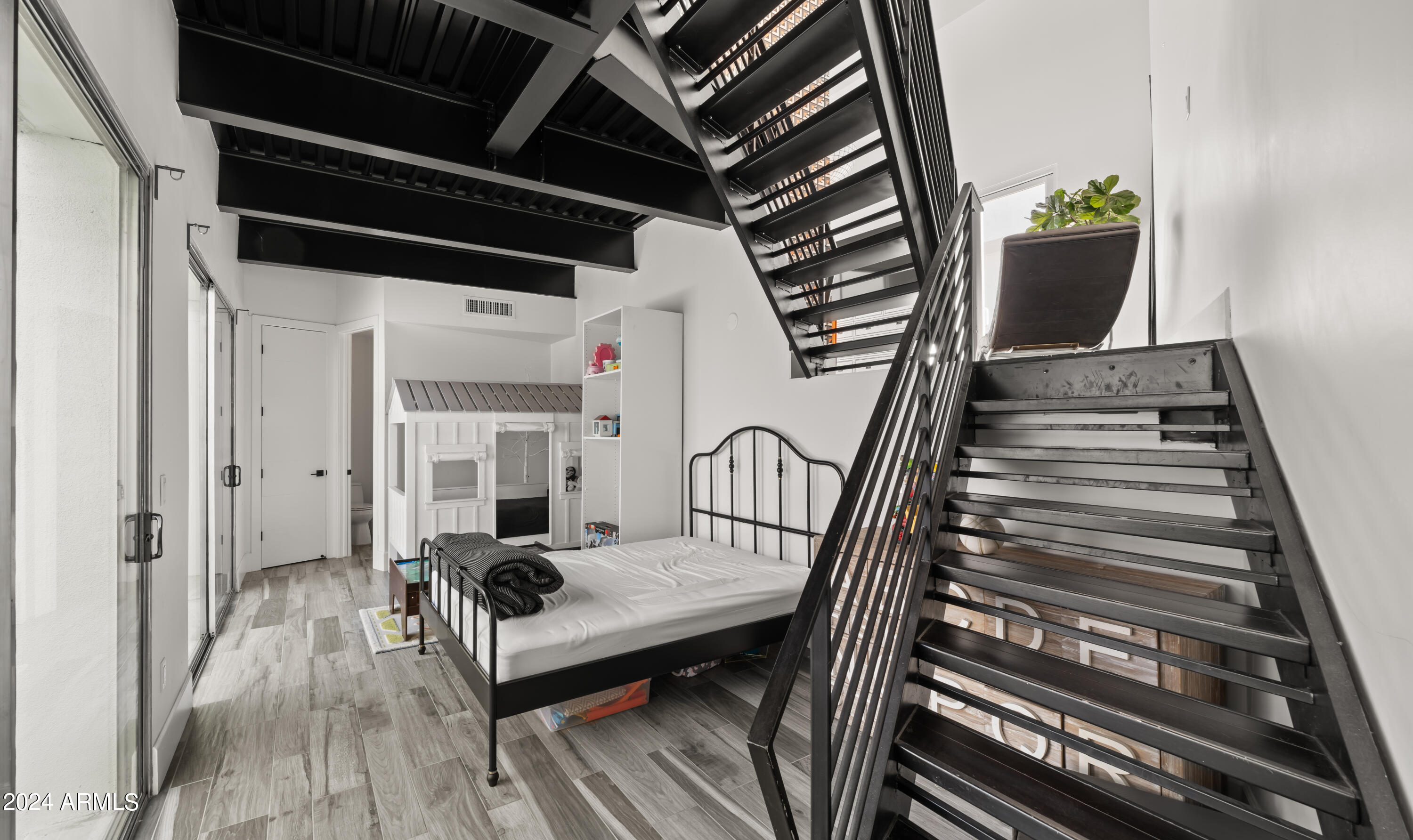ALTA VISTA PARK - Residential