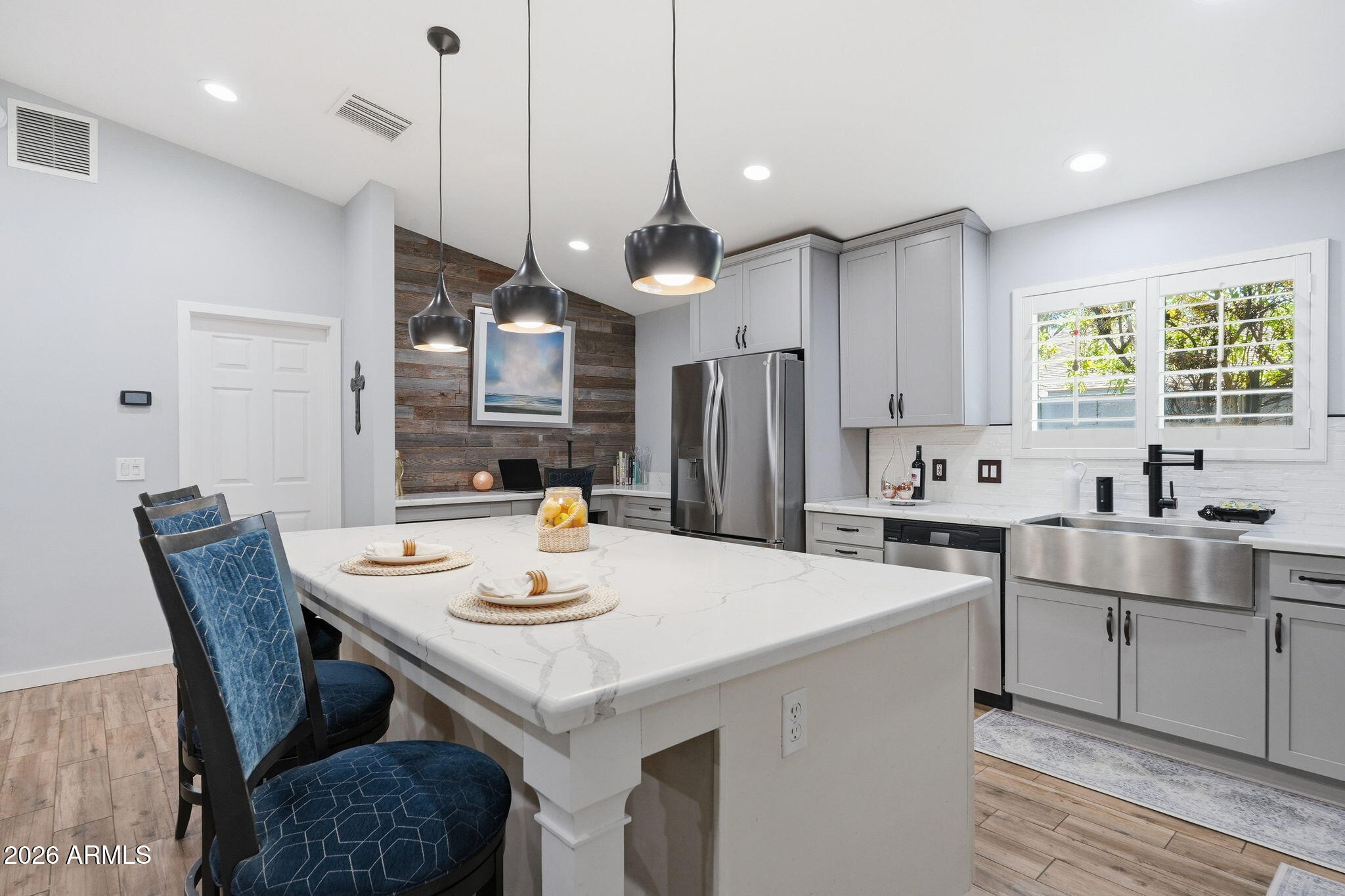 COUNTRY HILLS 2 - Residential