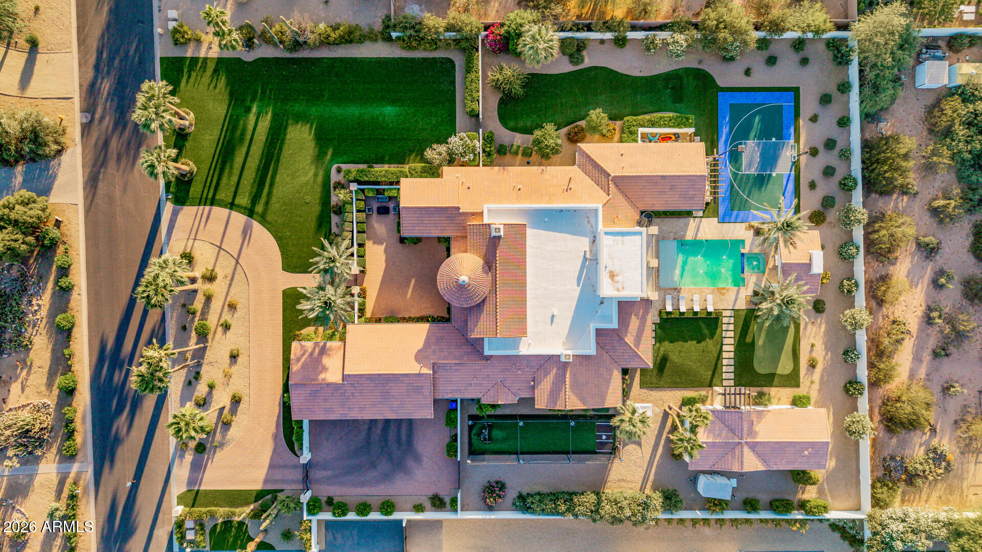 HIDDEN VILLAGE - Residential