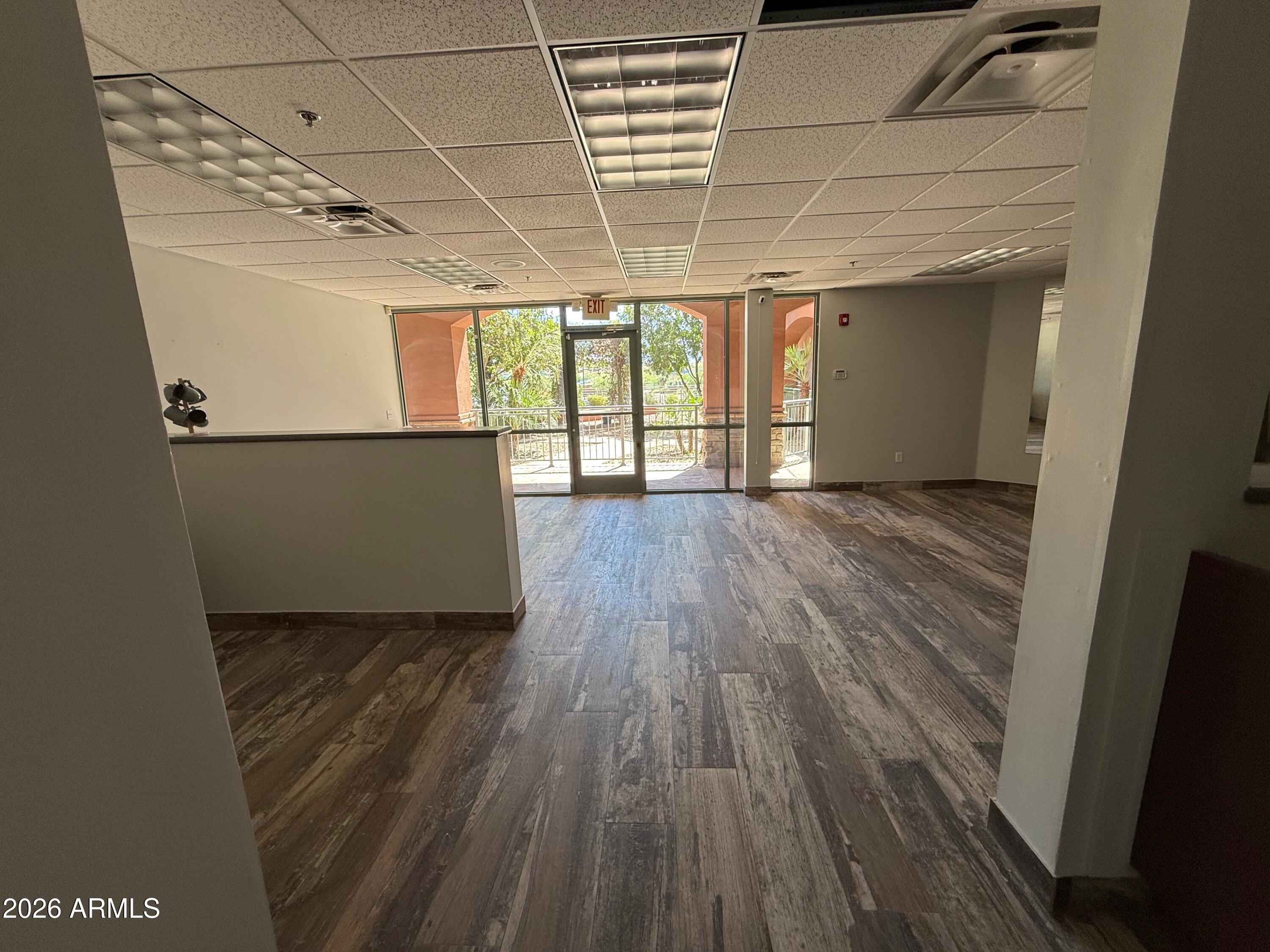 PLAZA WATERFRONT CONDOMINIUMS - Commercial Lease