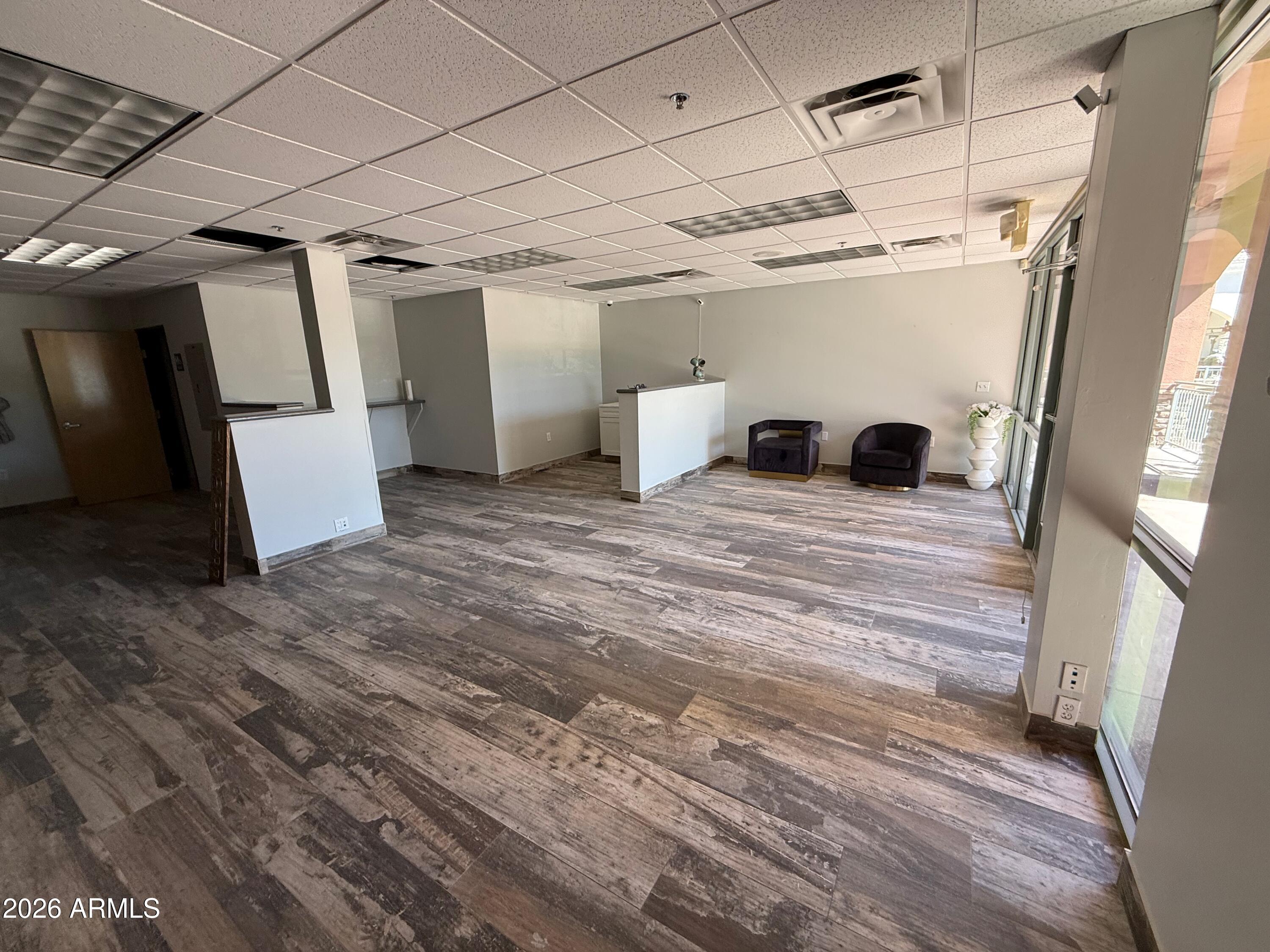 PLAZA WATERFRONT CONDOMINIUMS - Commercial Lease