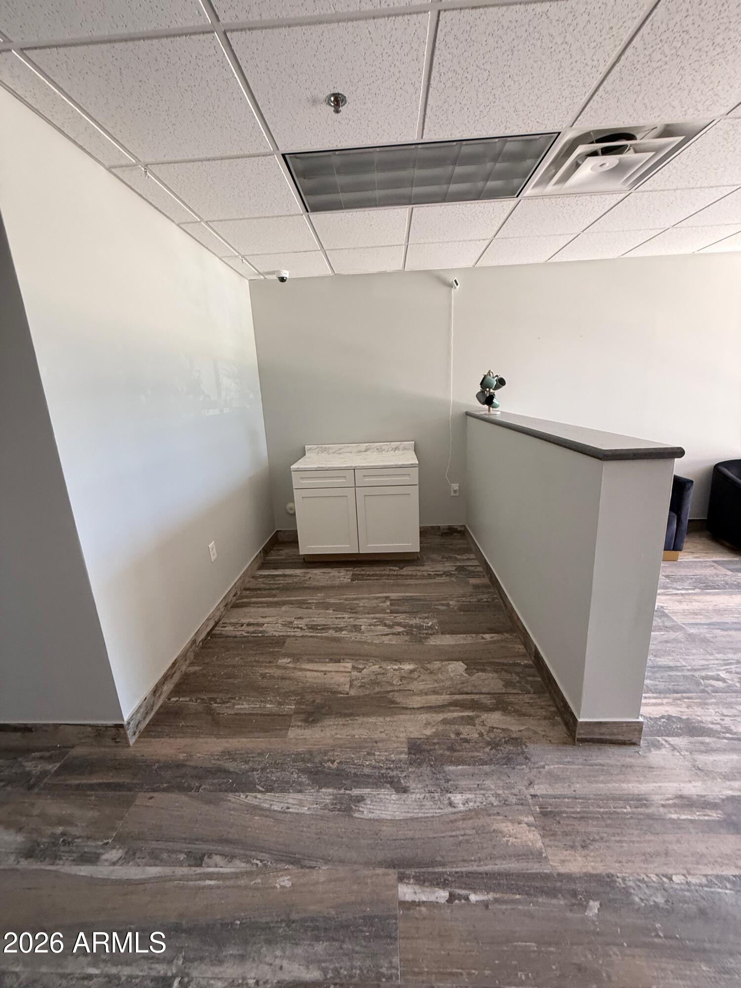 PLAZA WATERFRONT CONDOMINIUMS - Commercial Lease