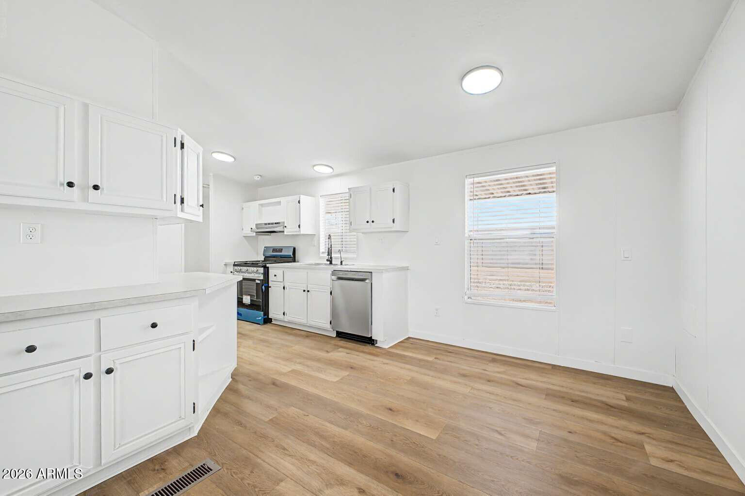 SUNLAND ESTATES UNIT I - Residential