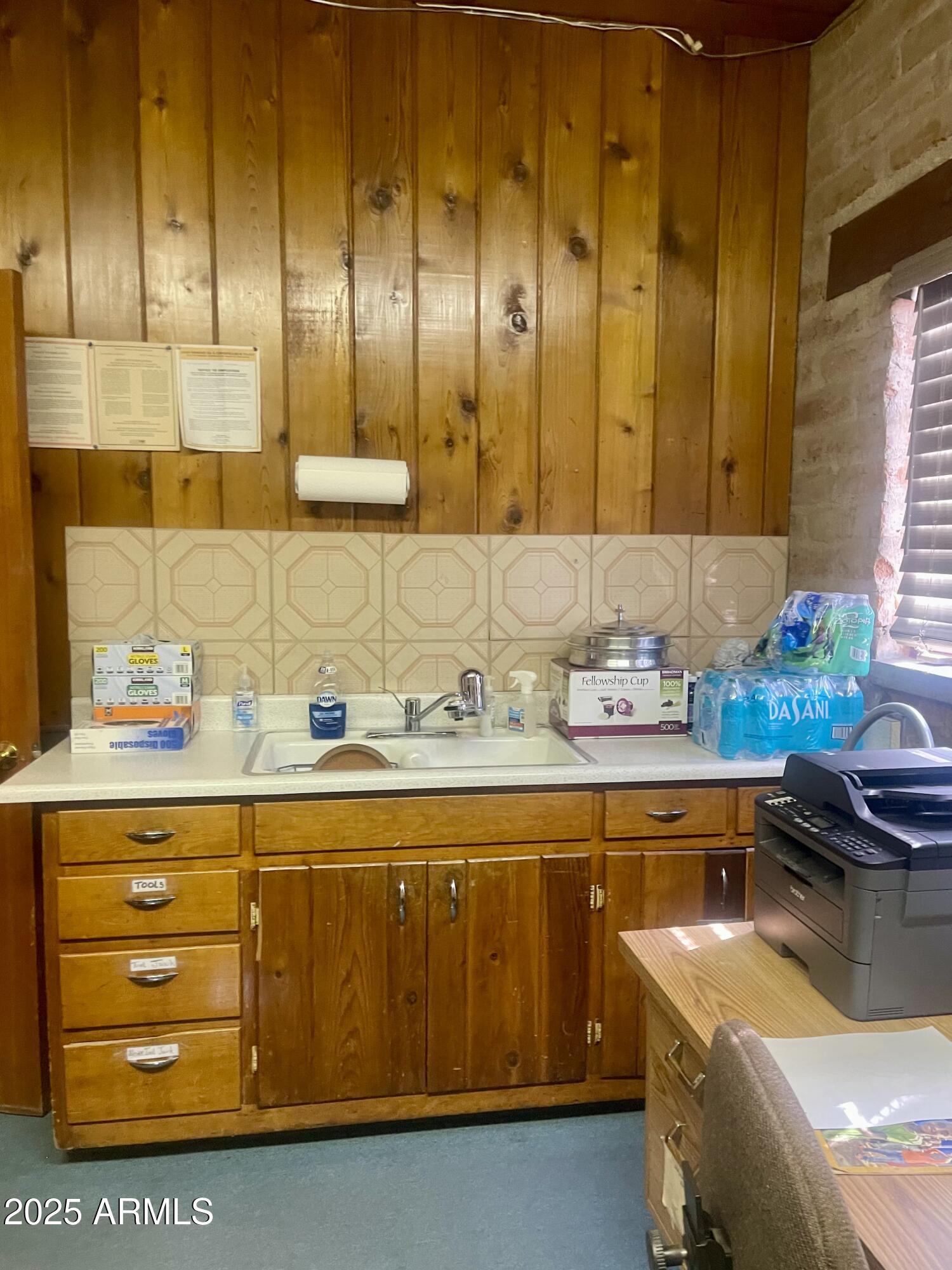Coronado Heights - Commercial Sale