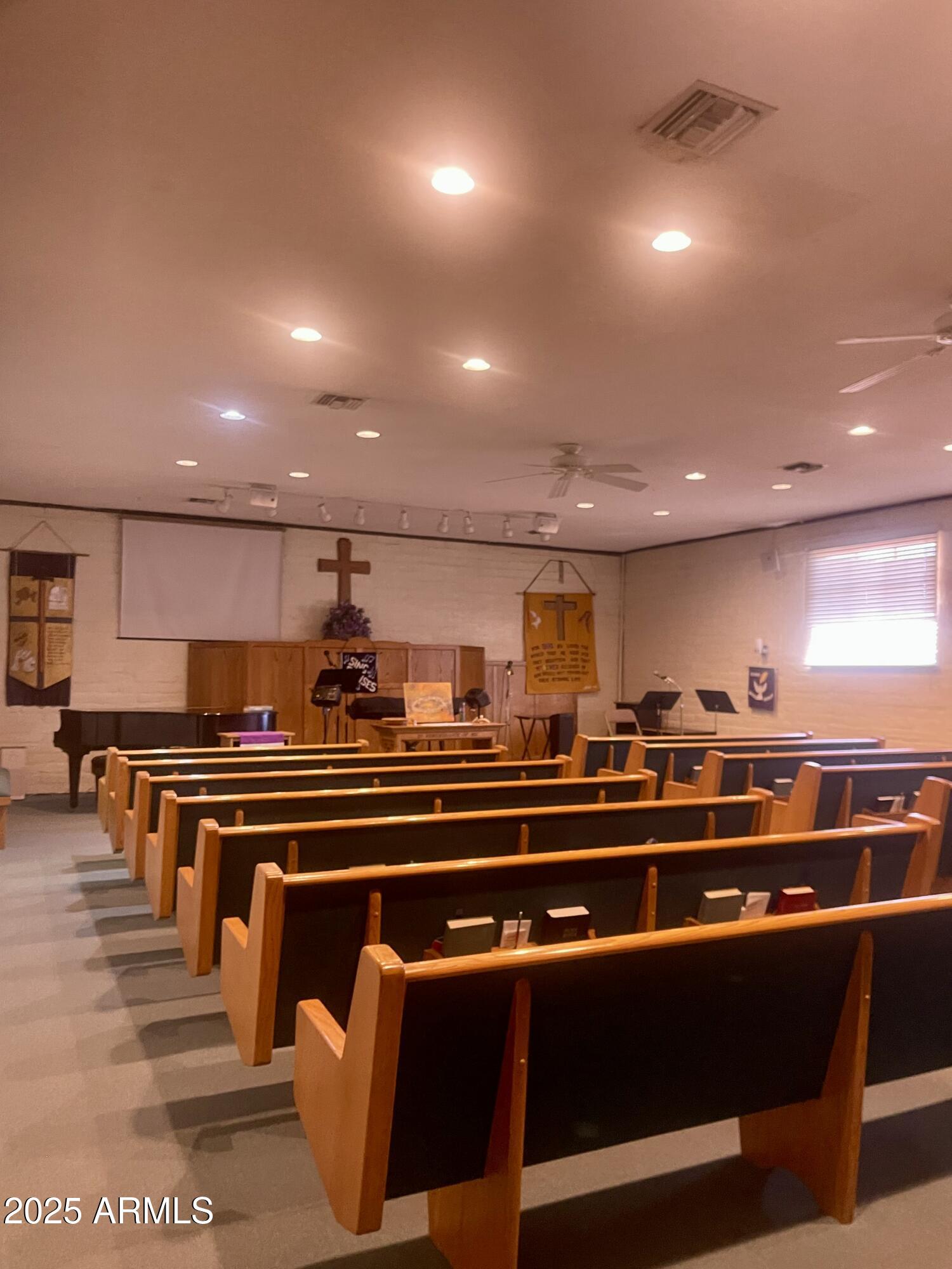 Coronado Heights - Commercial Sale