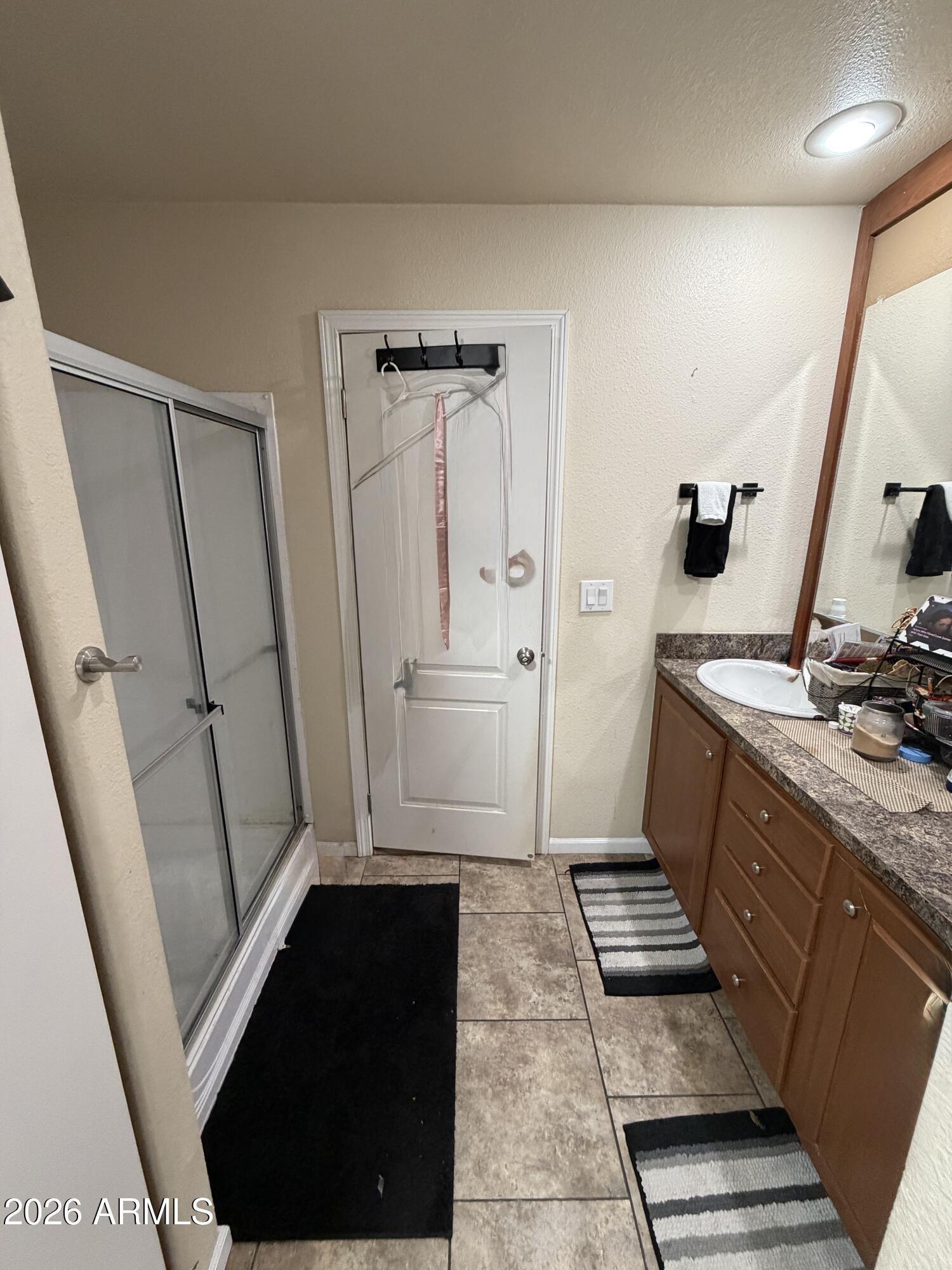 S18 T01N R08E - Residential