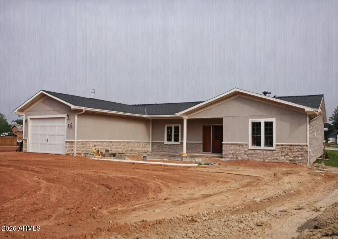 THAT PART OF THE EAST HALF OF THE SOUTH HALF OF TH - Residential