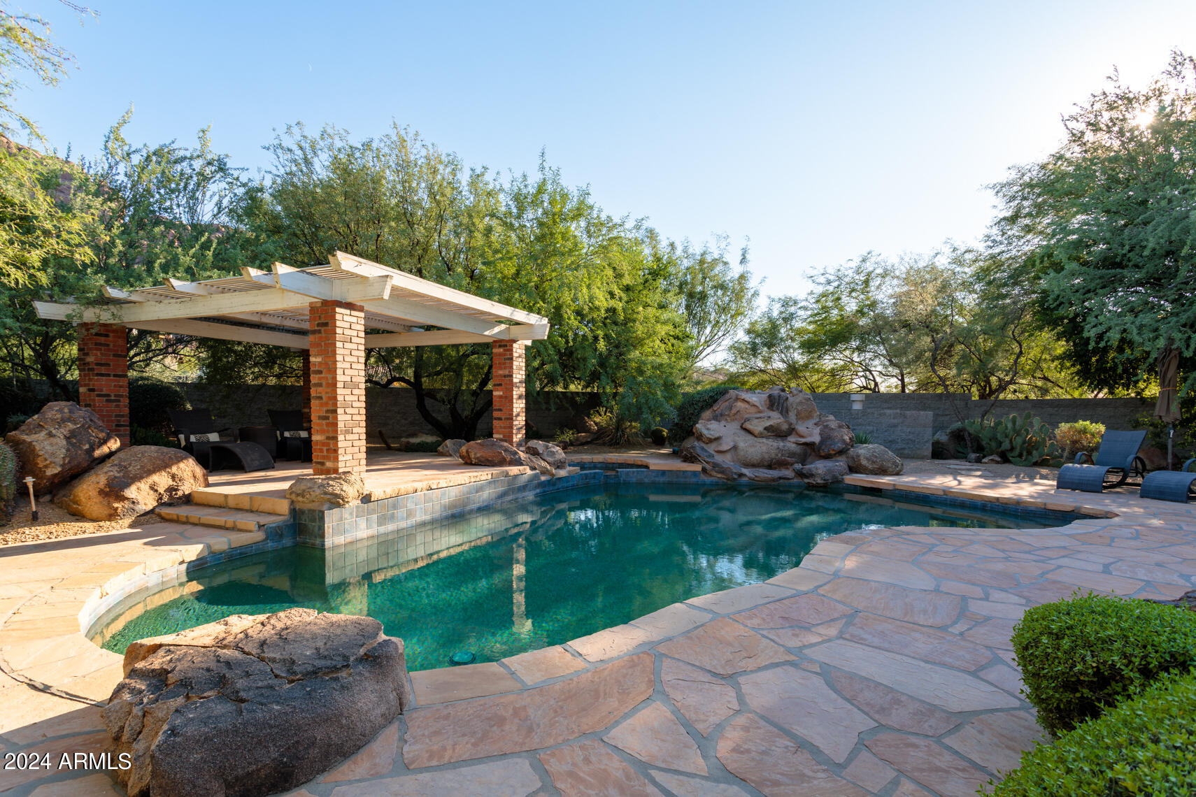 HACIENDA ESTATES - Land