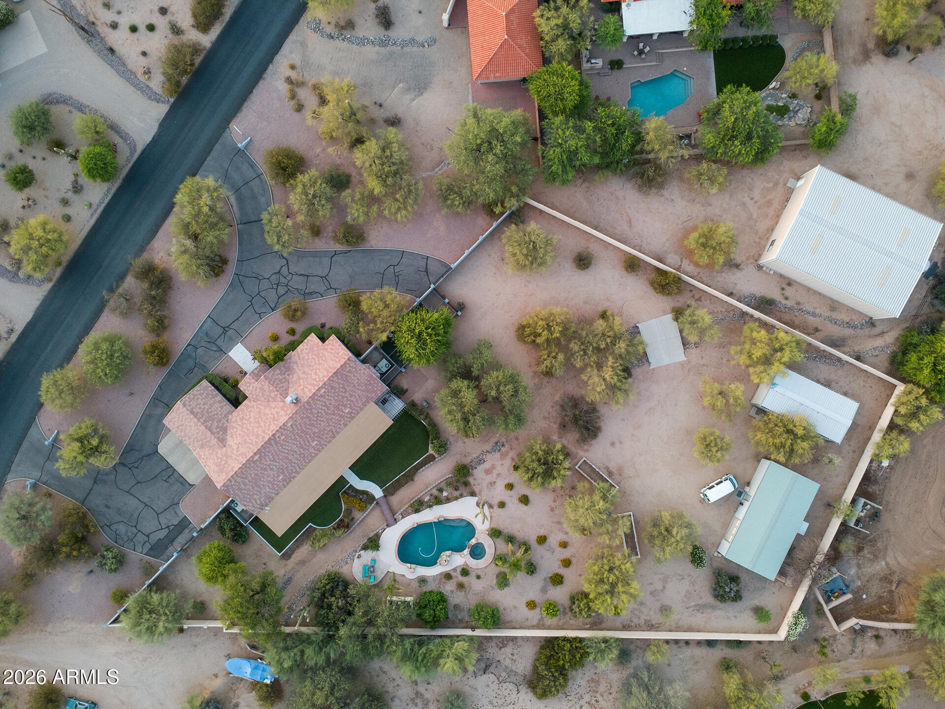 LA TIERRA PROMETIDA - Residential