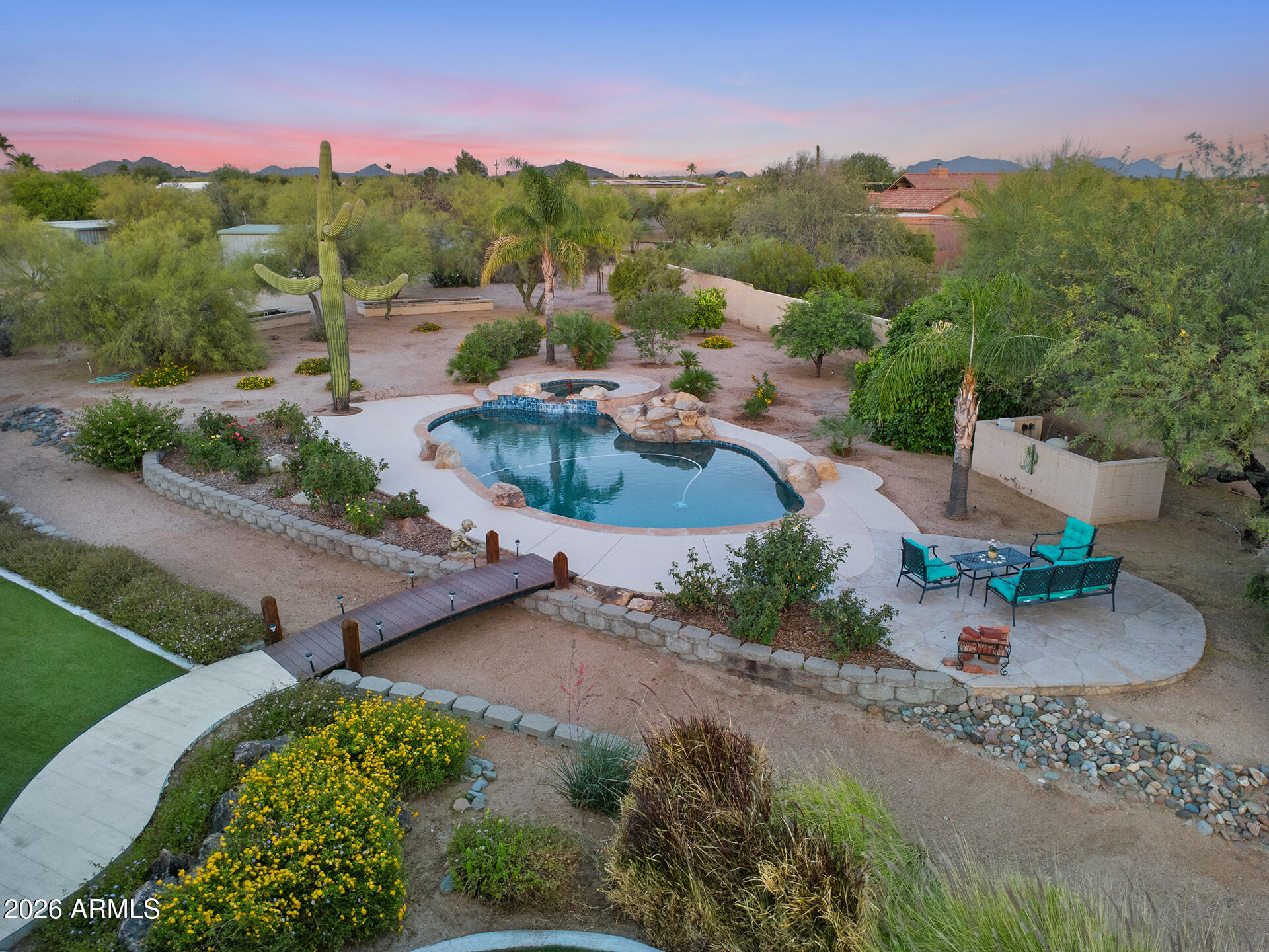 LA TIERRA PROMETIDA - Residential