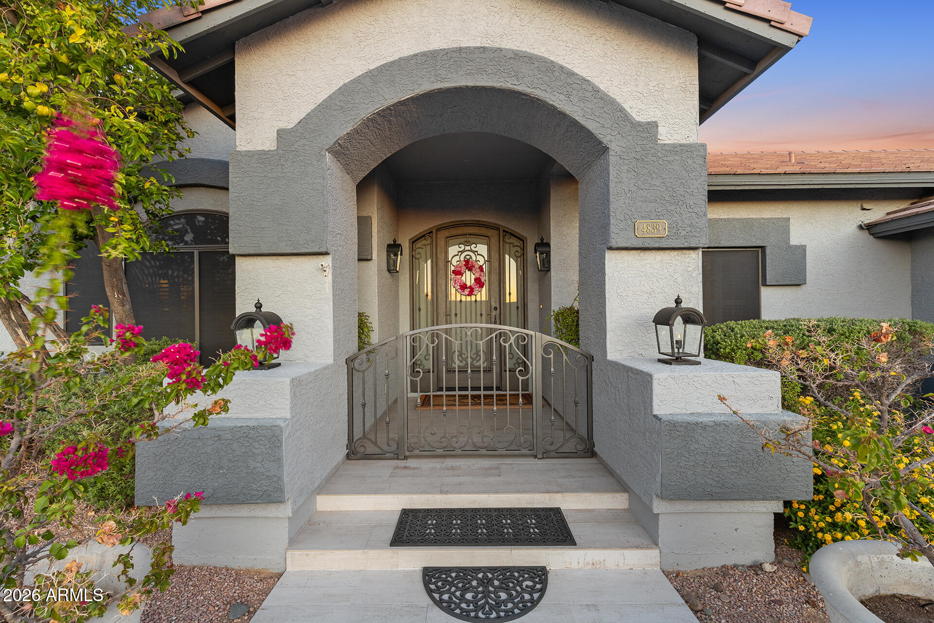 LA TIERRA PROMETIDA - Residential