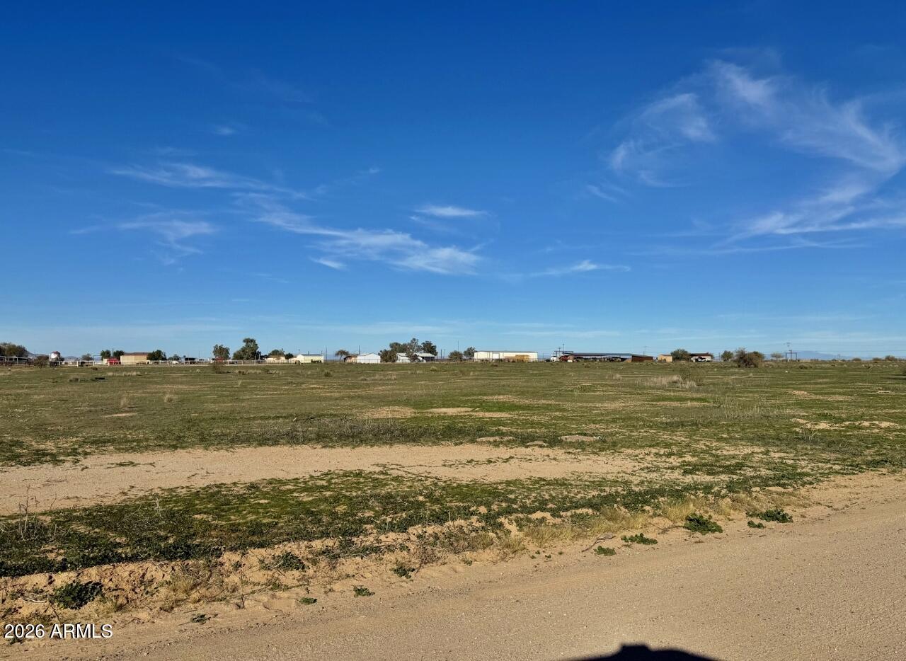 Toltec Buttes - Land