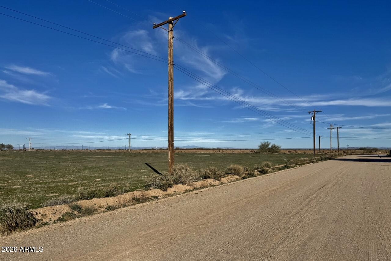 Toltec Buttes - Land