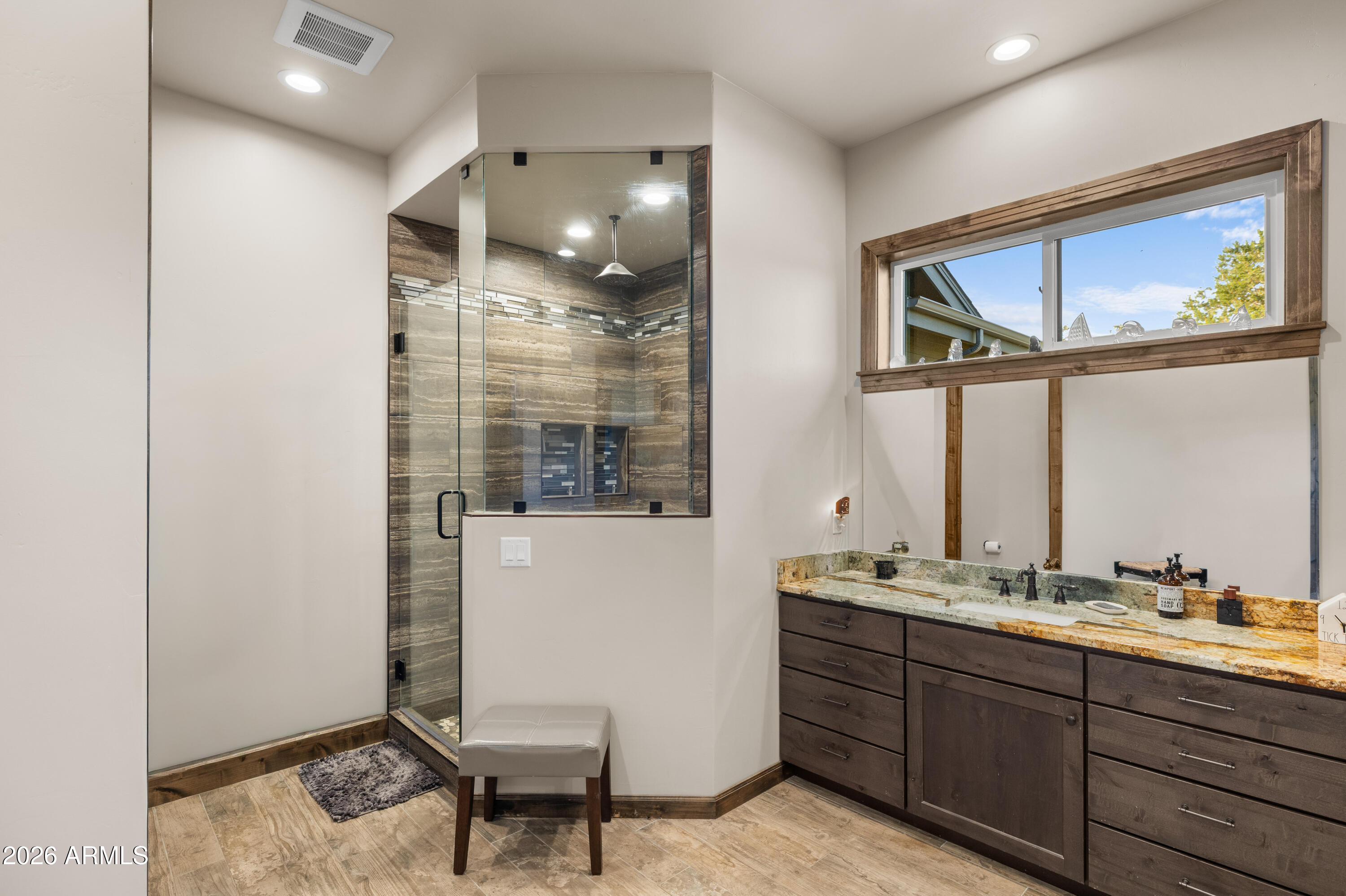 HIGHLAND MEADOWS NORTH - Residential