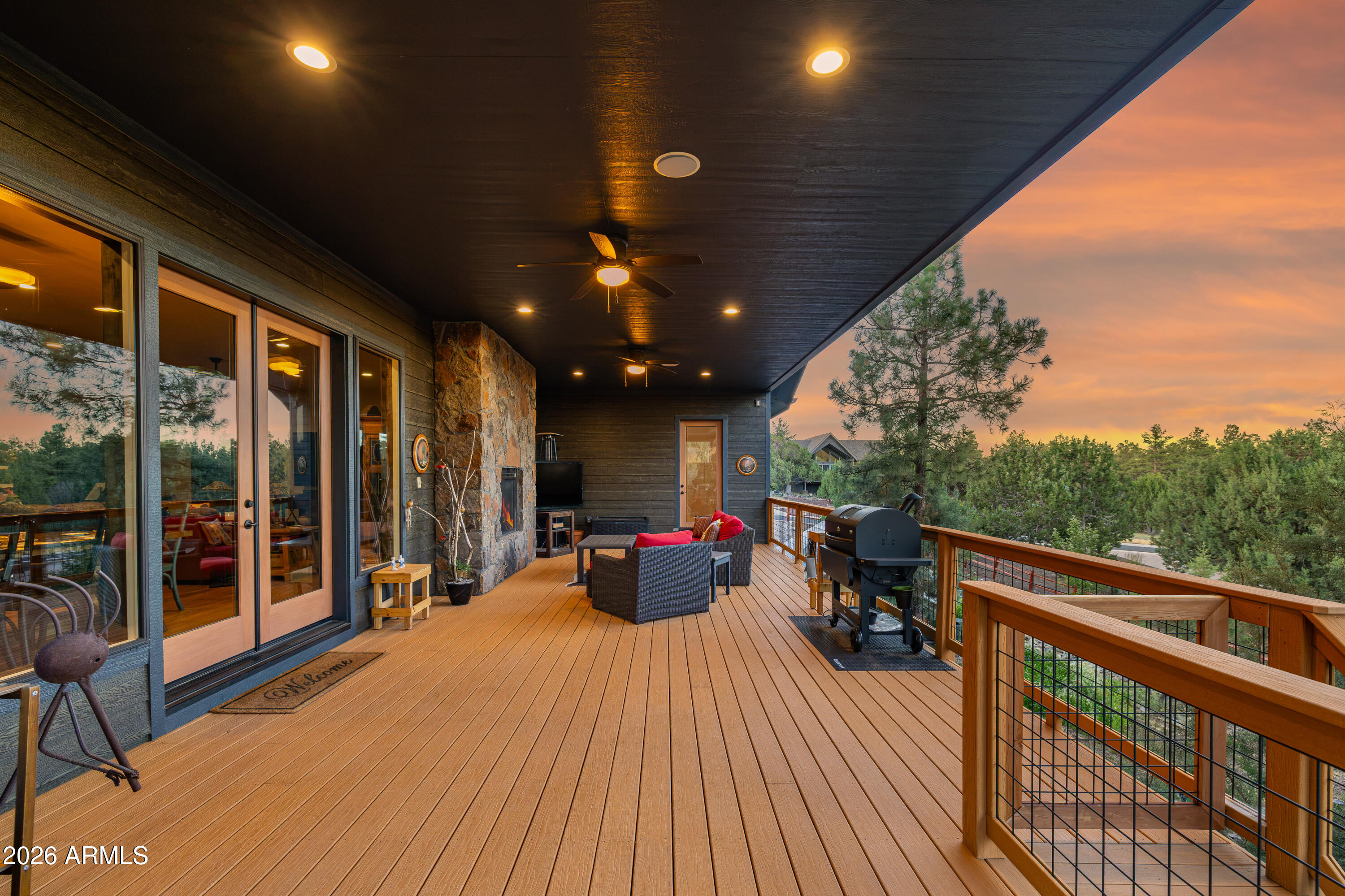 HIGHLAND MEADOWS NORTH - Residential