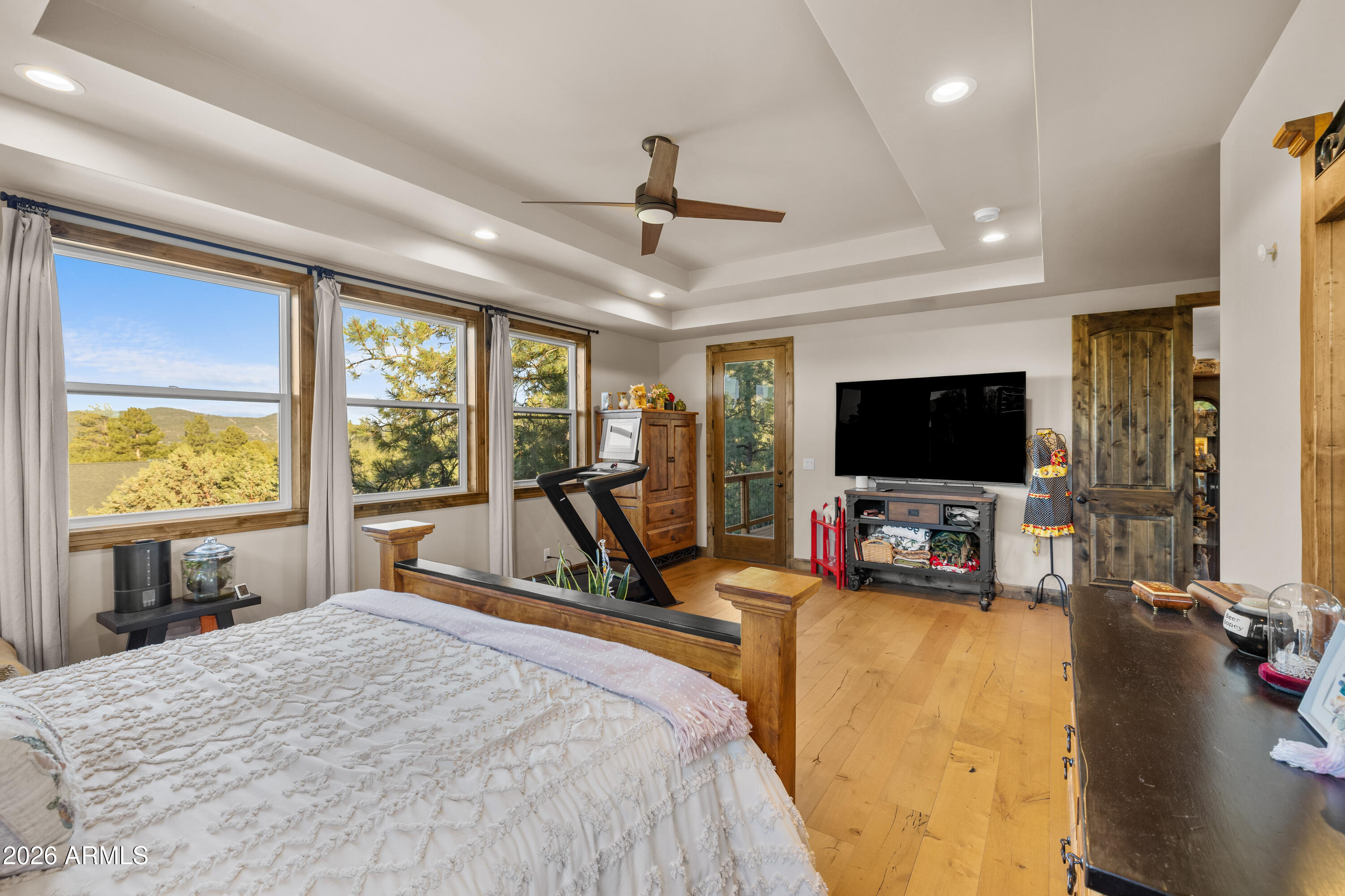 HIGHLAND MEADOWS NORTH - Residential
