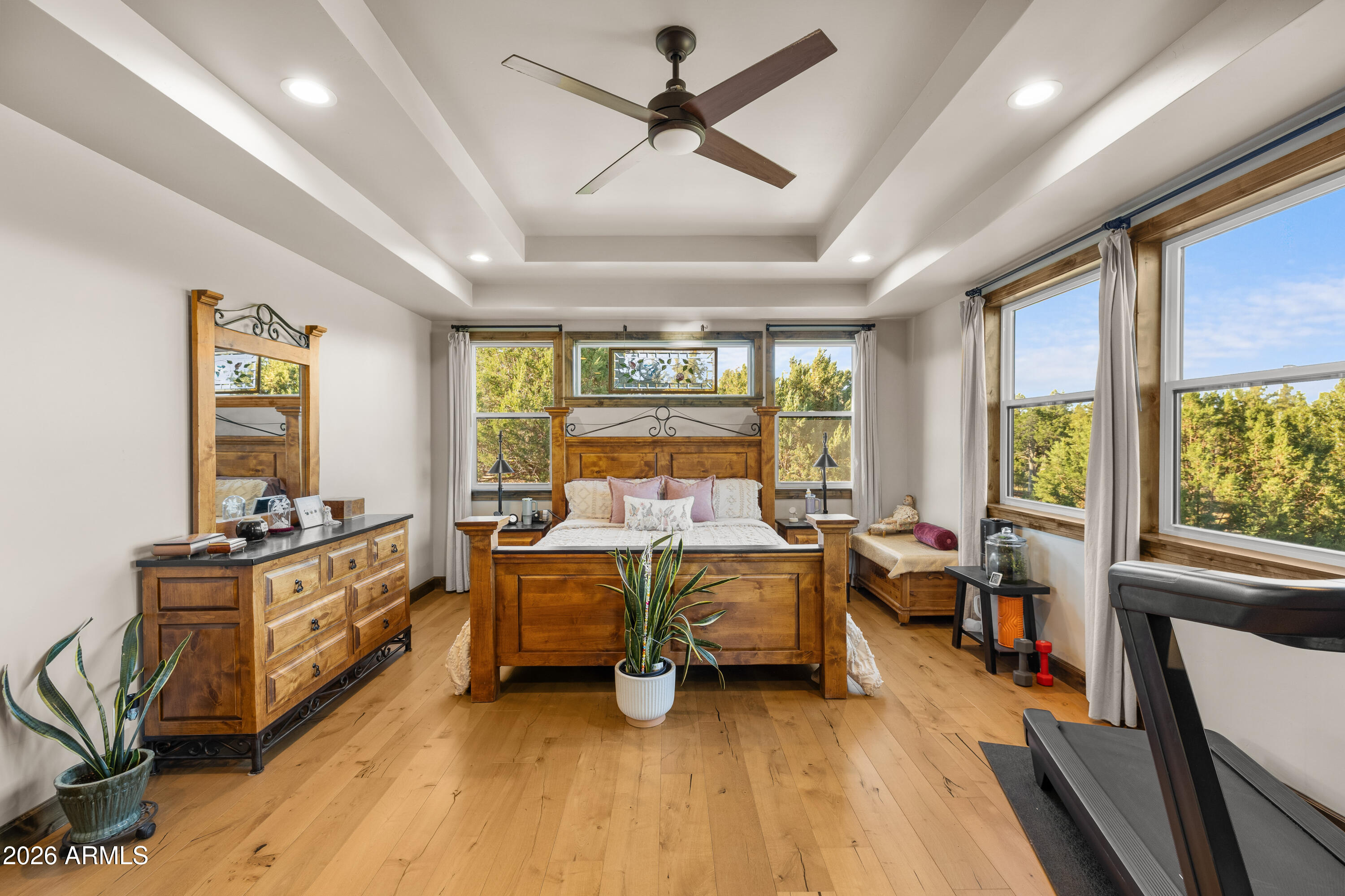HIGHLAND MEADOWS NORTH - Residential