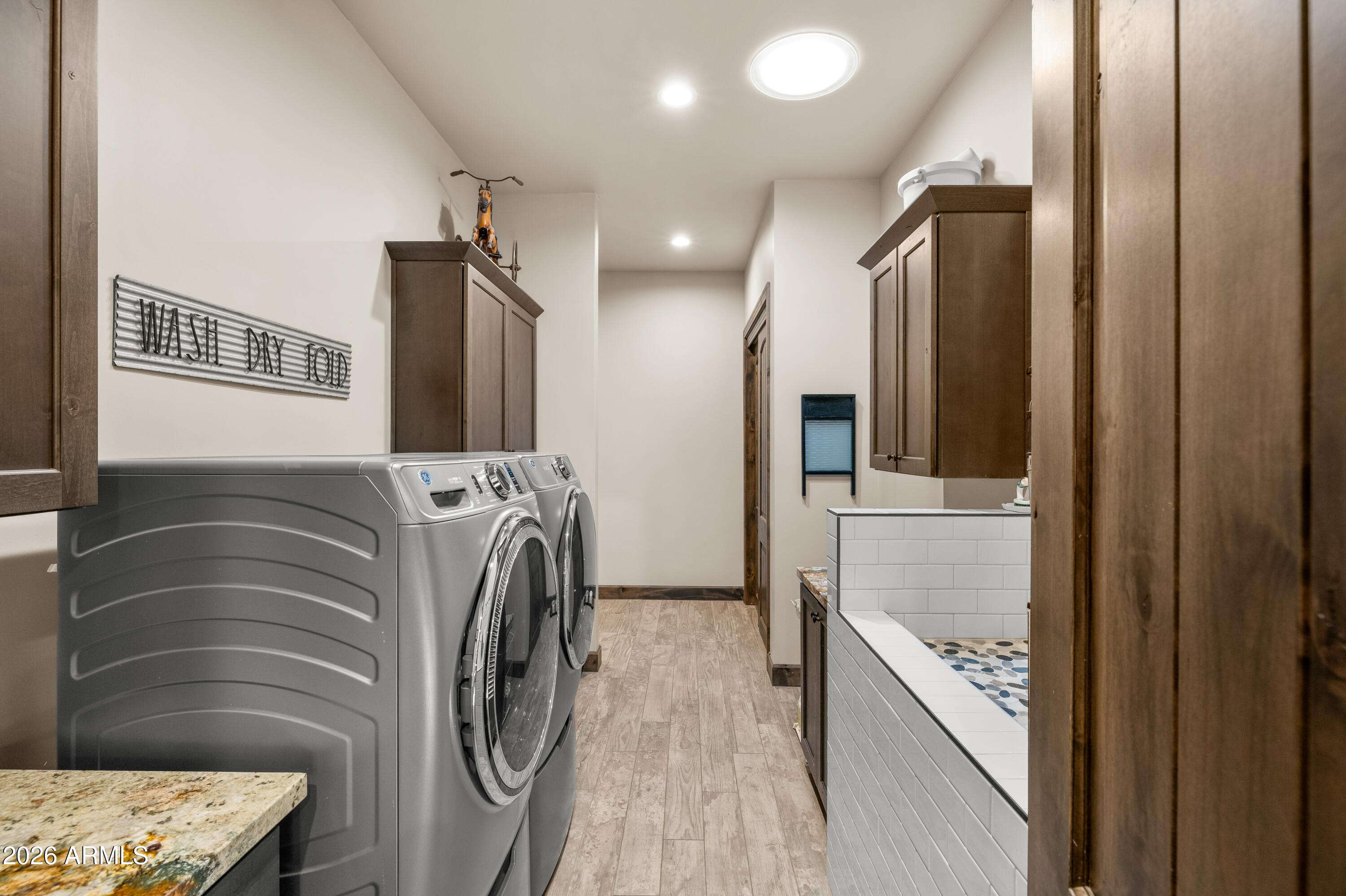 HIGHLAND MEADOWS NORTH - Residential