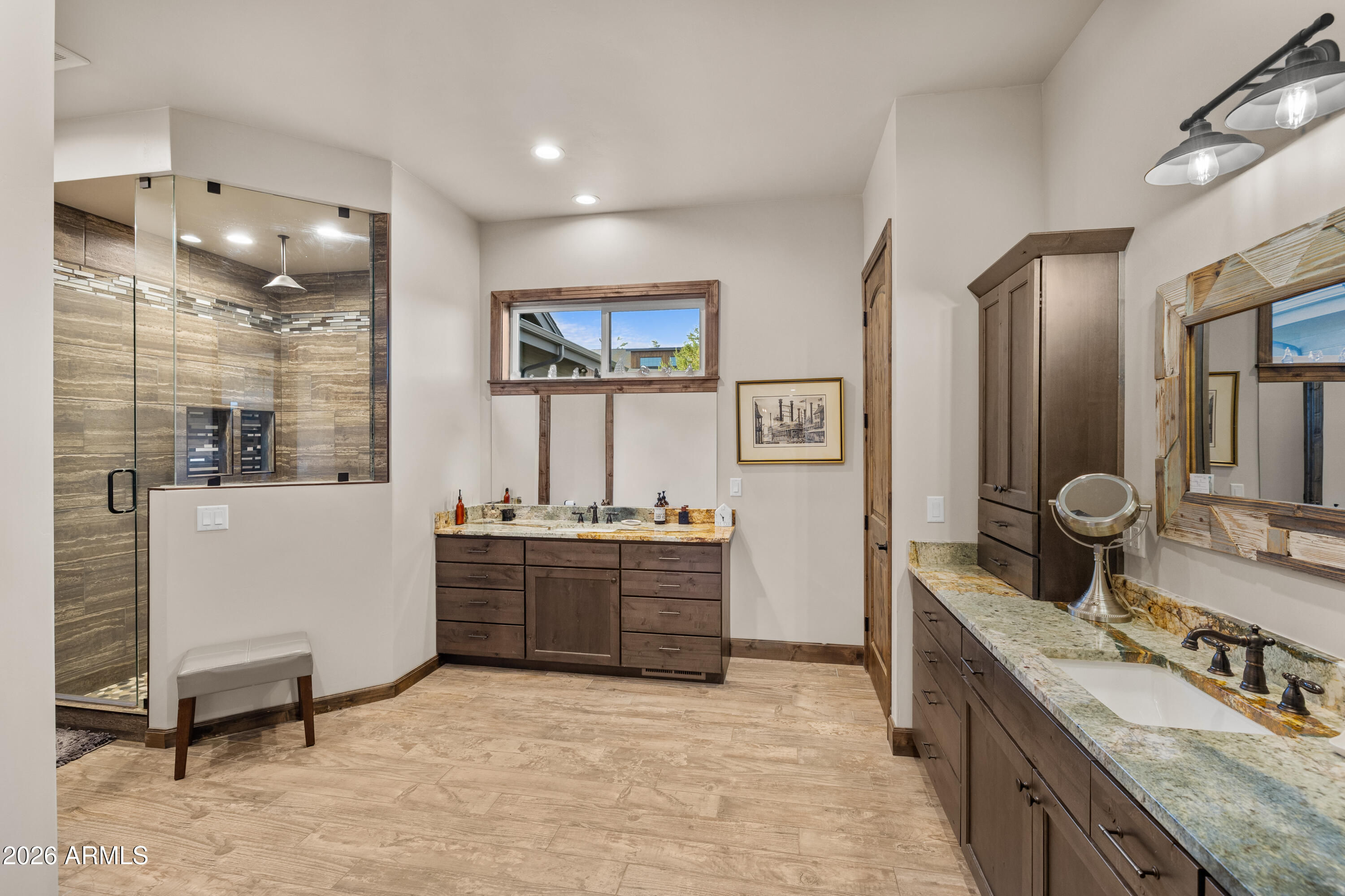 HIGHLAND MEADOWS NORTH - Residential