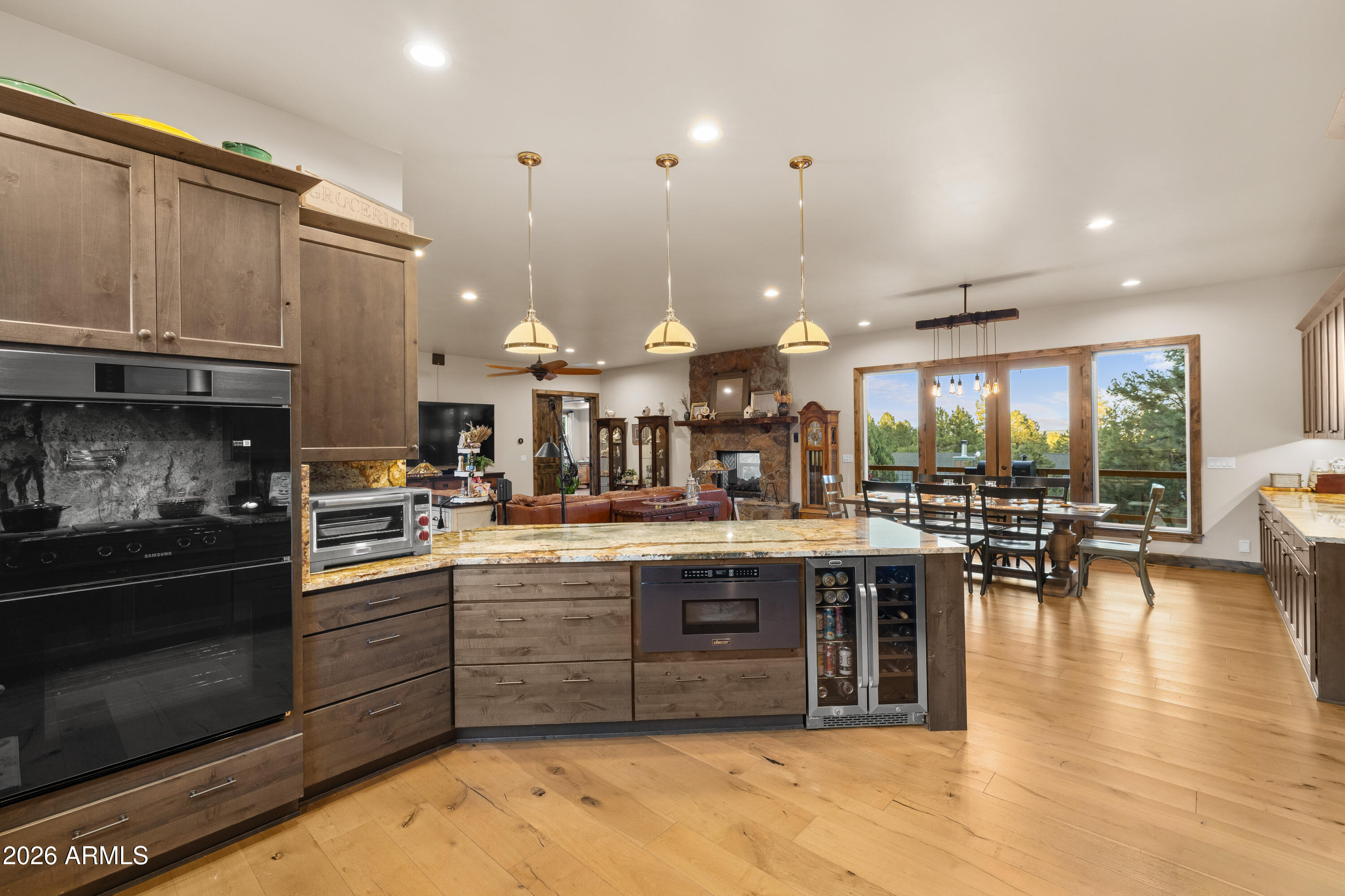 HIGHLAND MEADOWS NORTH - Residential