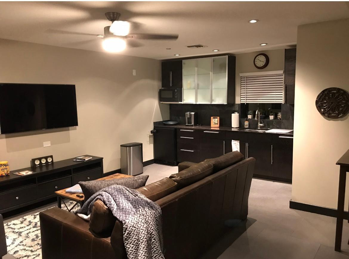 FAIRWAY PARK - Residential Lease