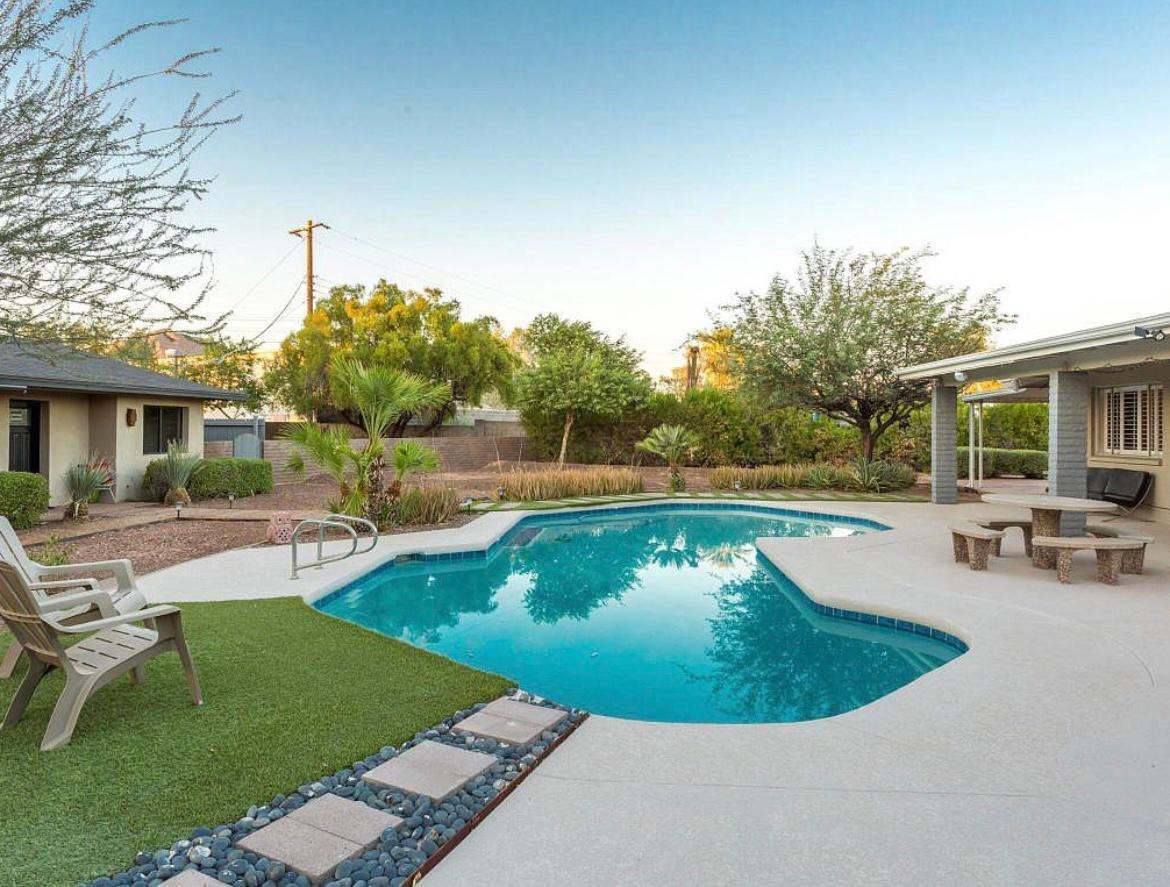 FAIRWAY PARK - Residential Lease