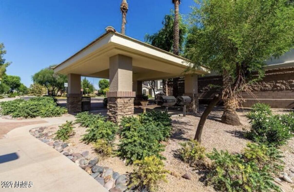 LANTANA VILLAGE - Residential