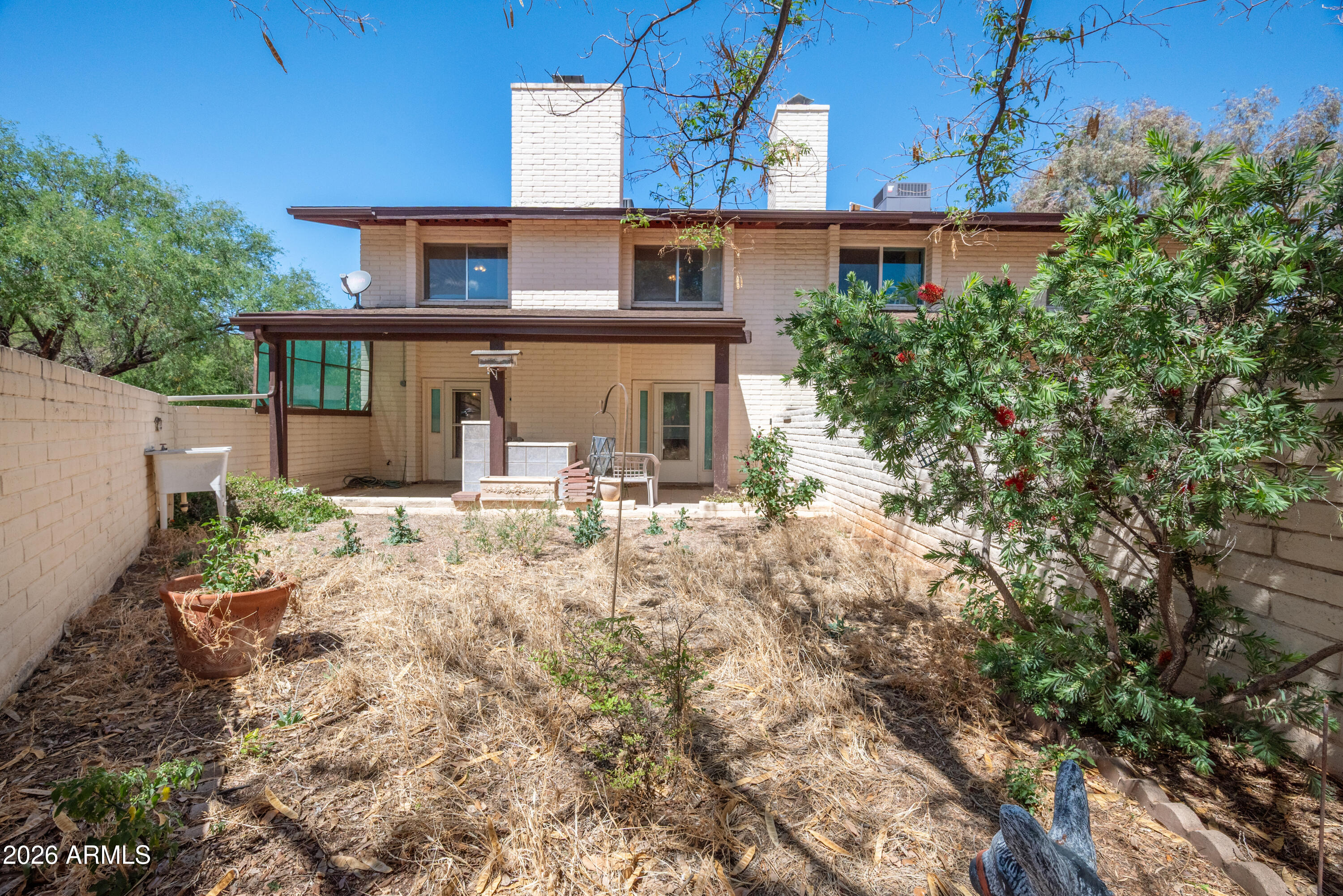 THE GREENWAYS UNIT 1 - Residential