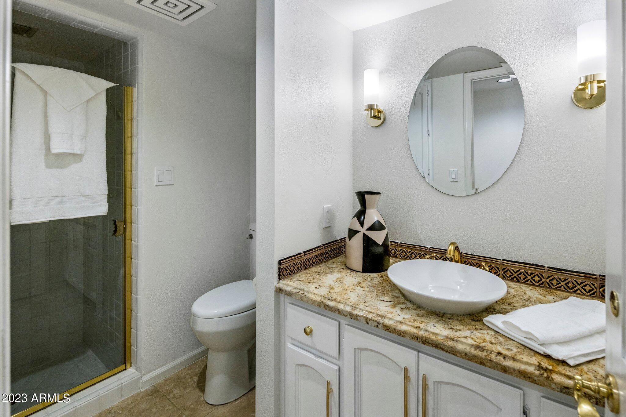 CAMELBACK COUNTRY ESTATES UNIT 5 - Residential