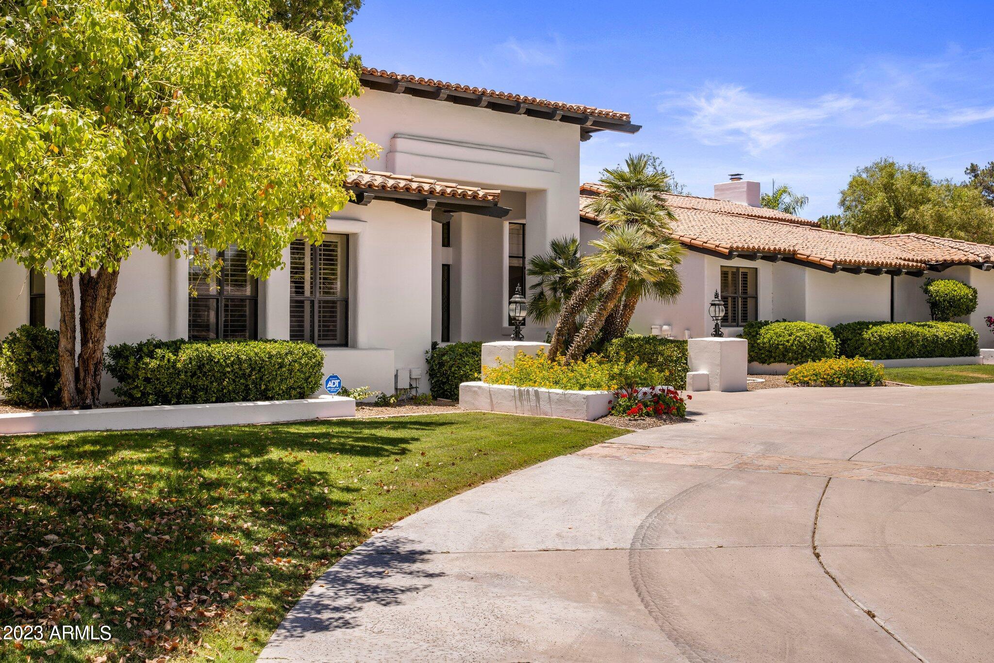 CAMELBACK COUNTRY ESTATES UNIT 5 - Residential